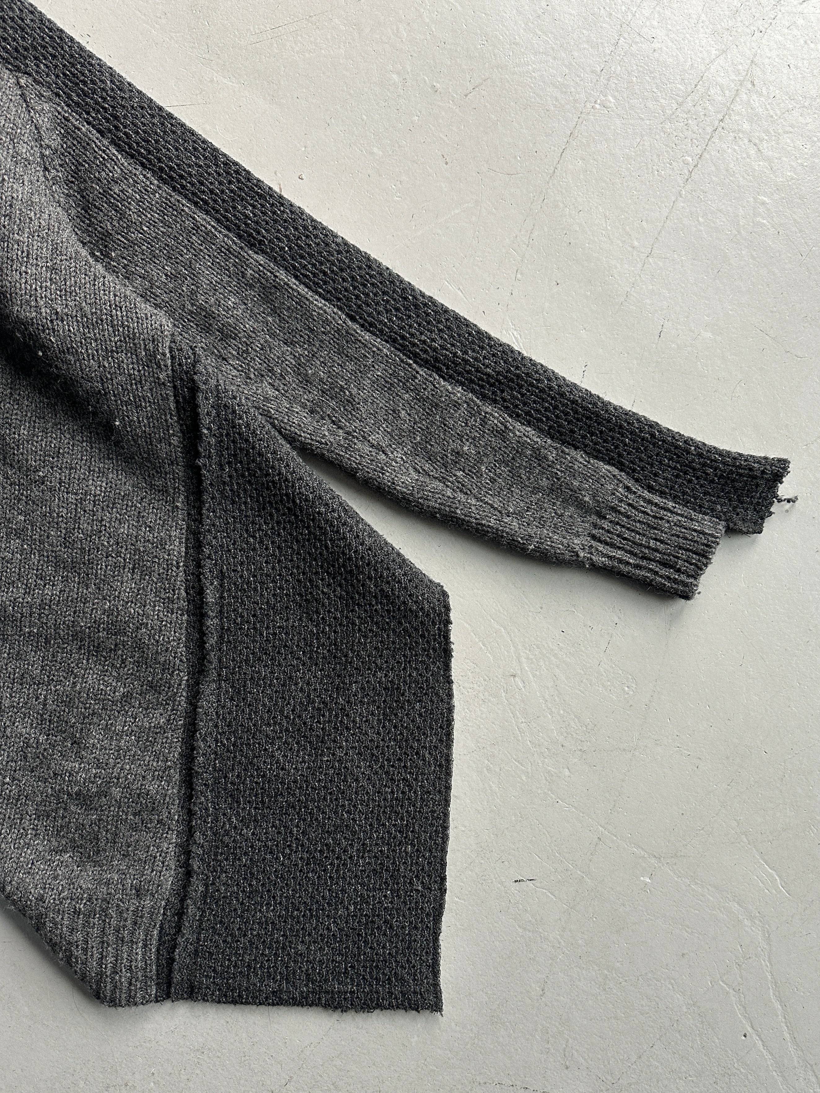 COMME DES GARÇONS - F/W 2002 ASYMMETRICAL KNIT TOP WITH FRONT AND BACK BUTTON EMBELLISHMENTS