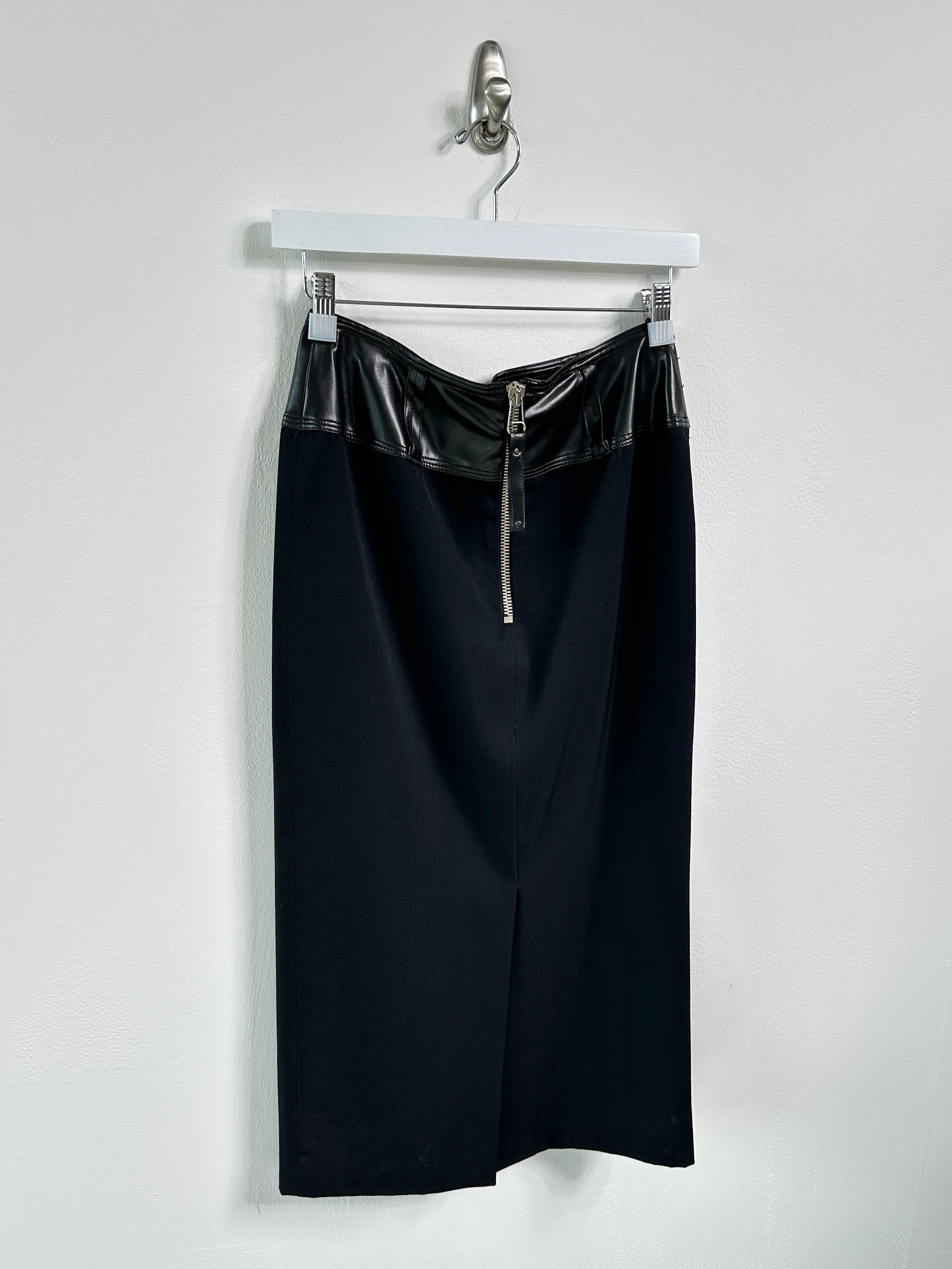 JEAN PAUL GAULTIER - A/W 1995 SAMPLE LONGUETTE SKIRT WITH LEATHER WAISTBAND