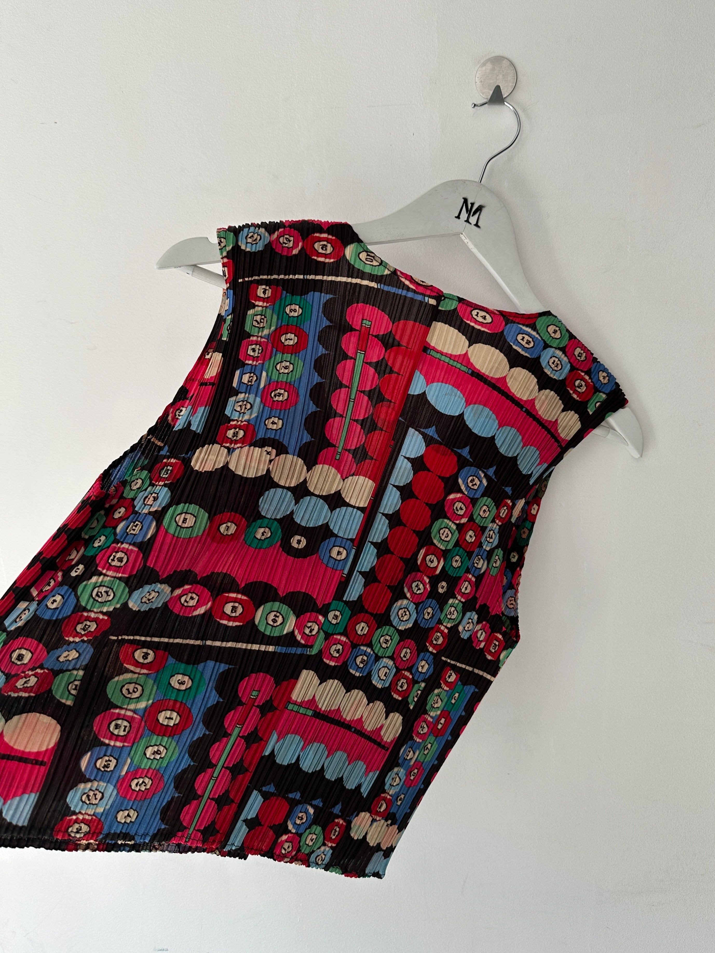 ISSEY MIYAKE - S/S 2007 COLOURFUL BILLIARDS PLEATED BUTTONED VEST TOP