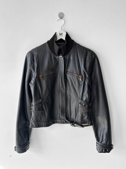 VERSACE - 2000s CROP FIT LEATHER JACKET WITH BONDAGE DETAILS