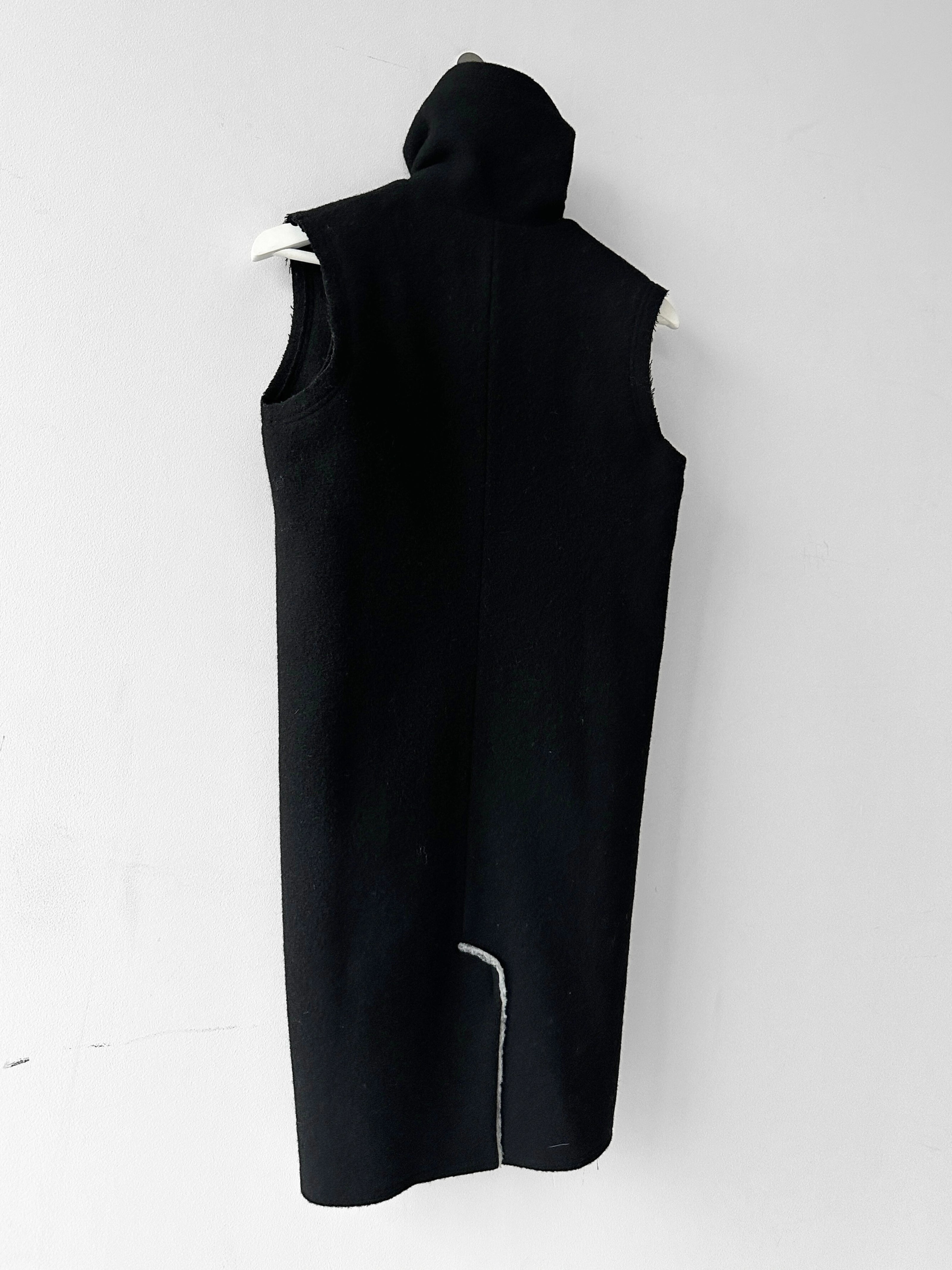 YOHJI YAMAMOTO - F/W 2004 FUNNEL NECK ZIPPED VEST JACKET