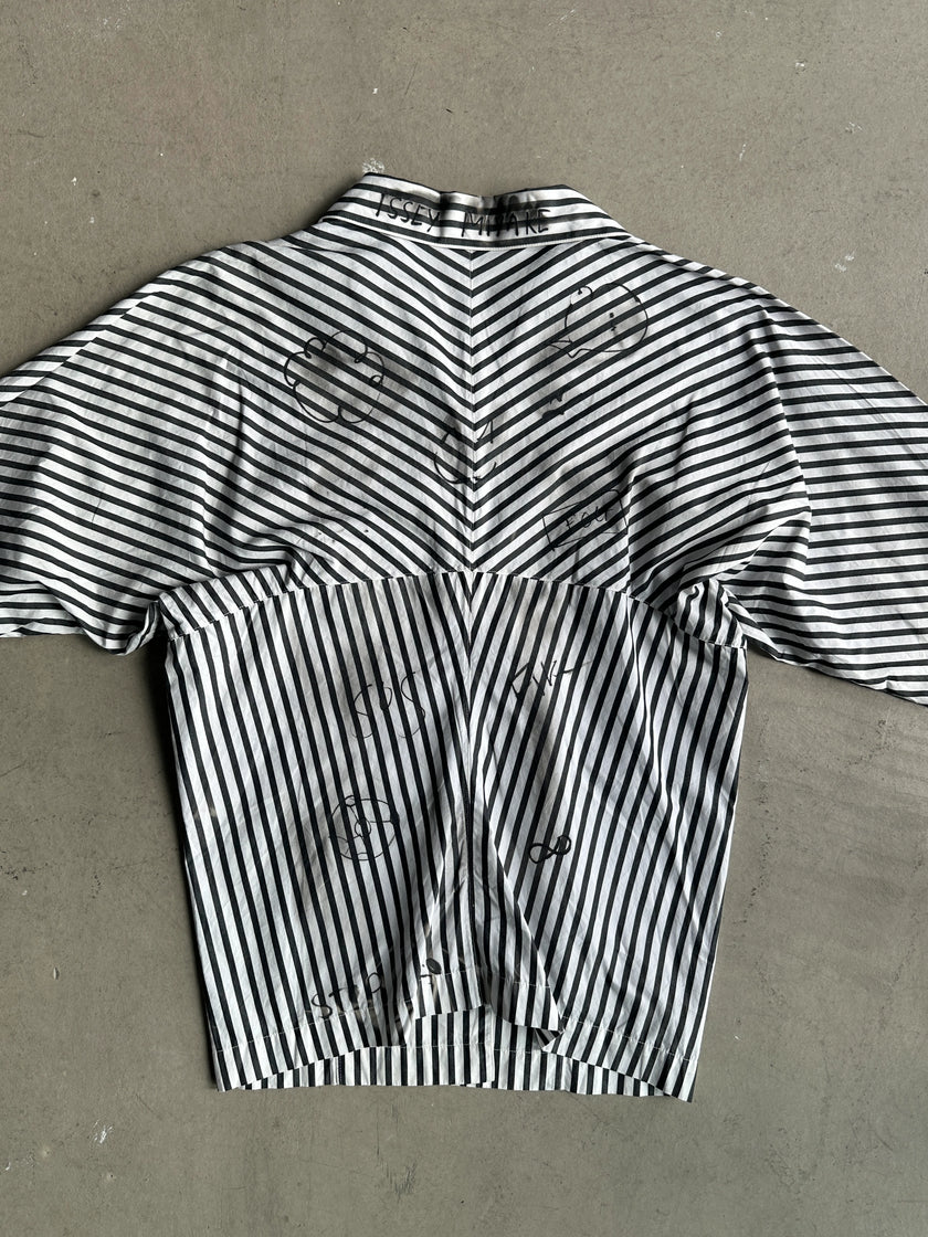 ISSEY MIYAKE - 1990s ABSTRACT PRINTING BATWING SLEEVE SHIRT