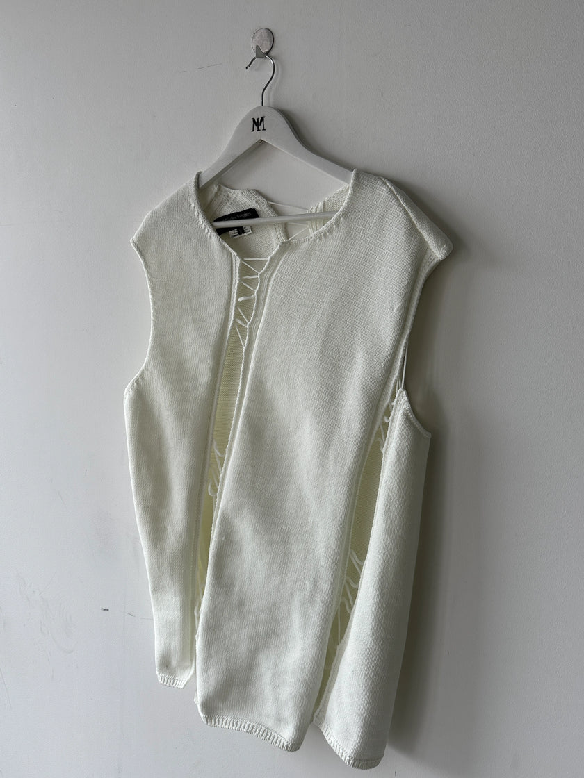 COMME DES GARÇONS - S/S 2021 DECONSTRUCTED KNIT VEST TOP