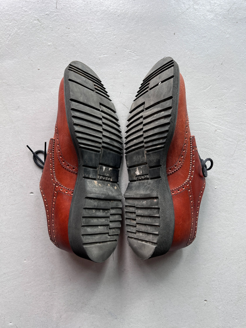 PRADA - 2000s LEATHER BROGUE SHOES