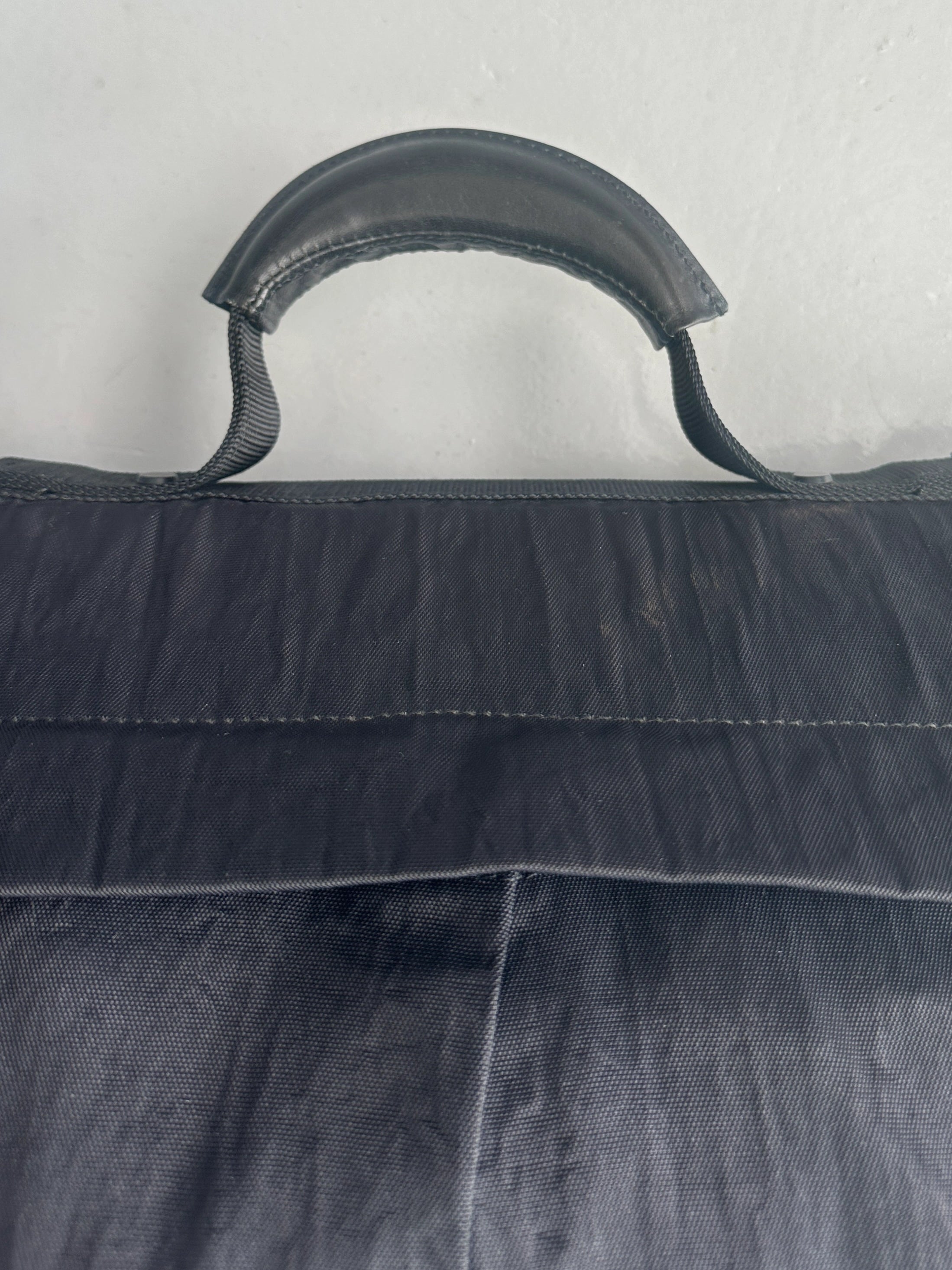 ISSEY MIYAKE IM - 1990s TOP HANDLE NYLON BAG WITH REMOVABLE SHOULDER STRAP