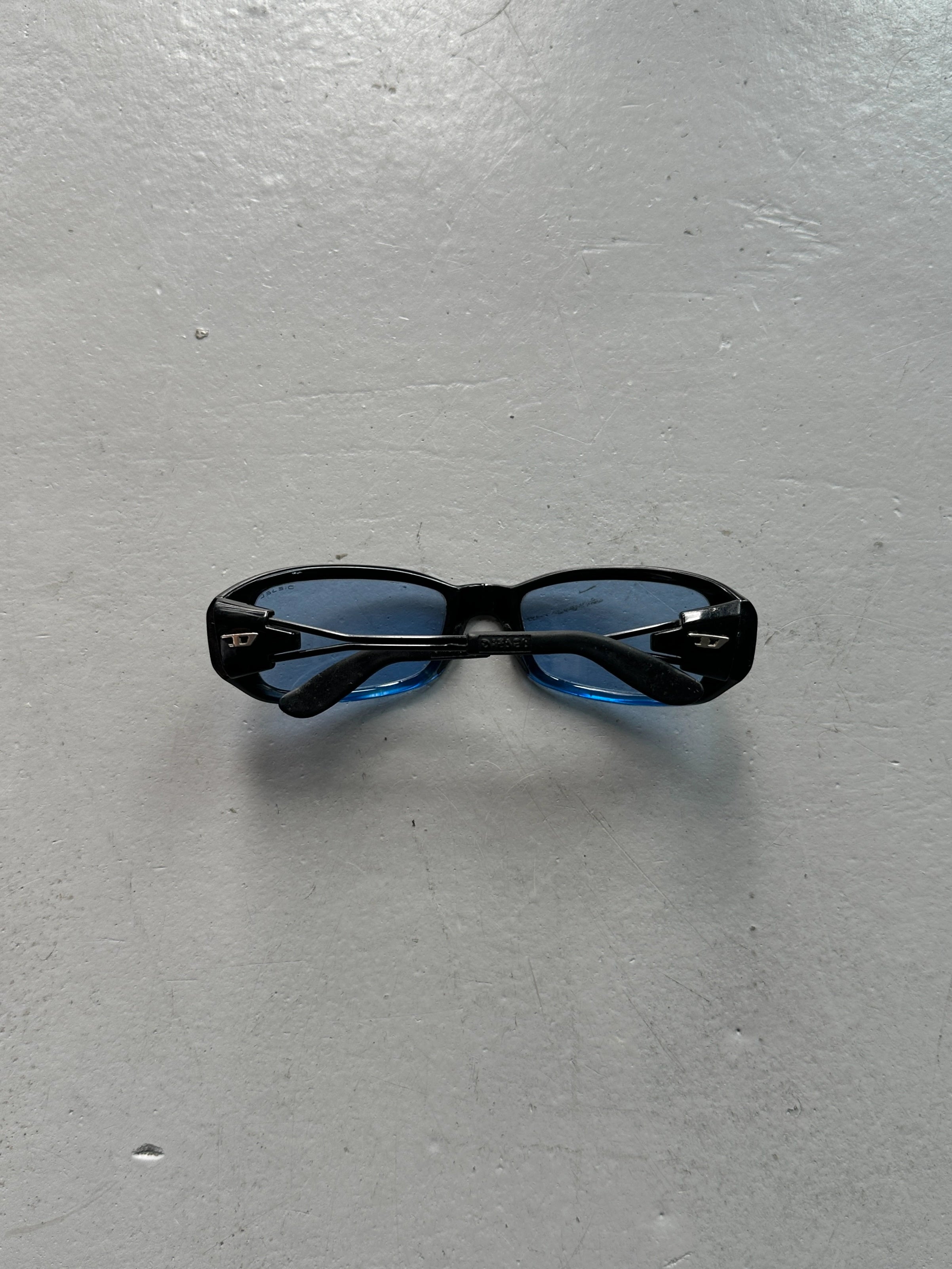 DIESEL - 2000s WRAPAROUND SUNGLASSES