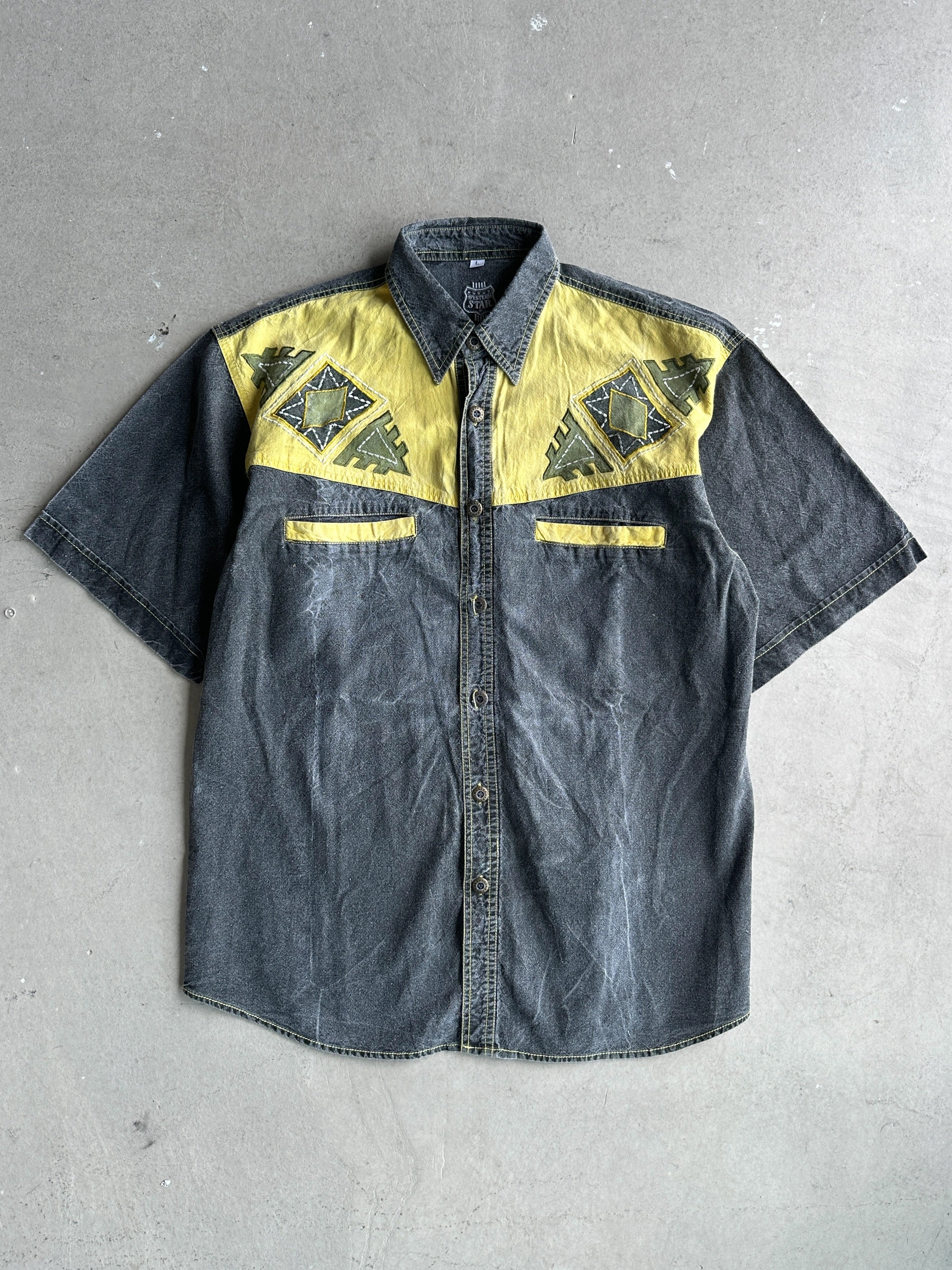 1980s DENIM SHIRT WITH CONTRASTING YELLOW DETAILS