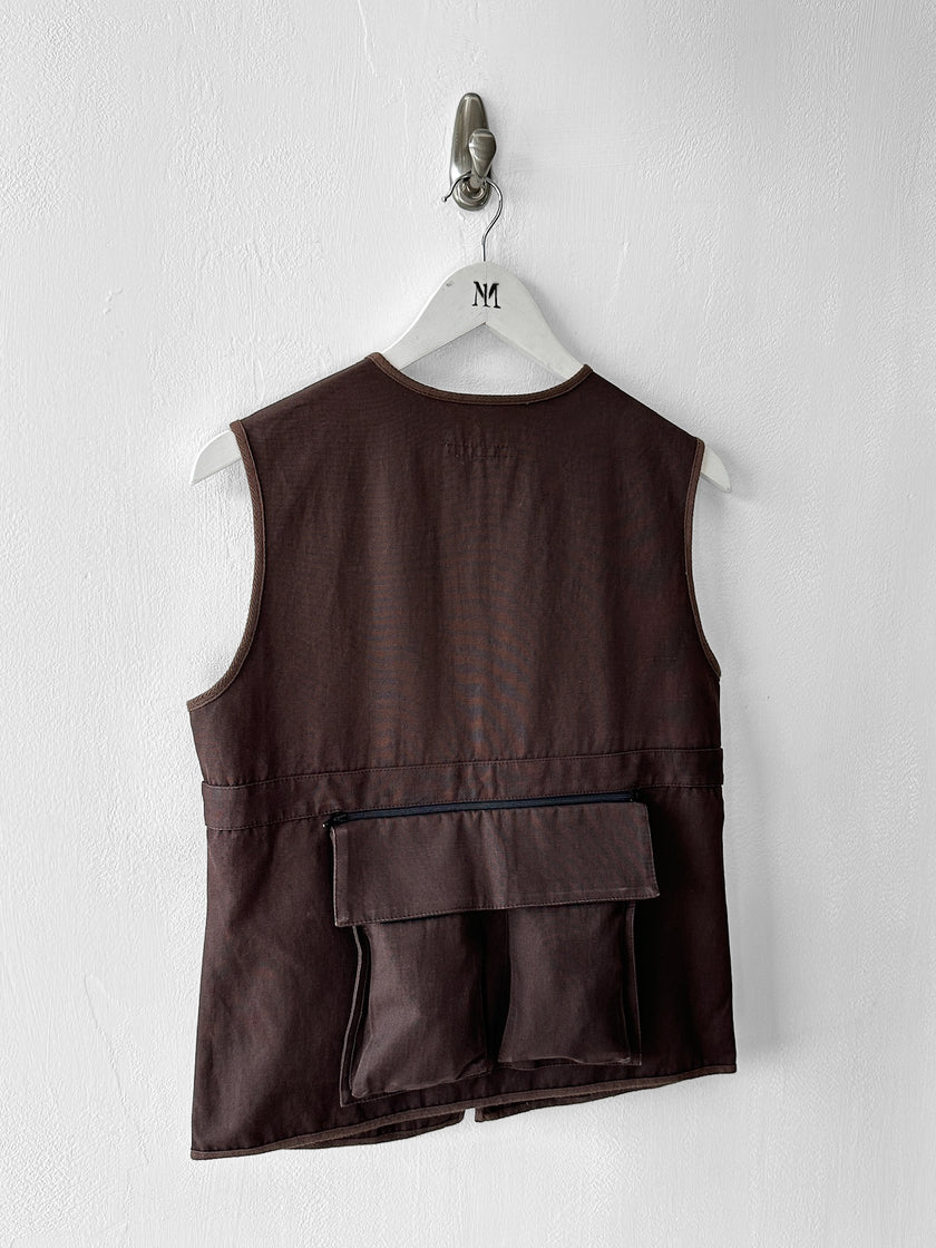 ITALIAN LABEL - late 1990s ZIPPED VEST GILET WITH ZIP OFF BACK POCKET PANEL