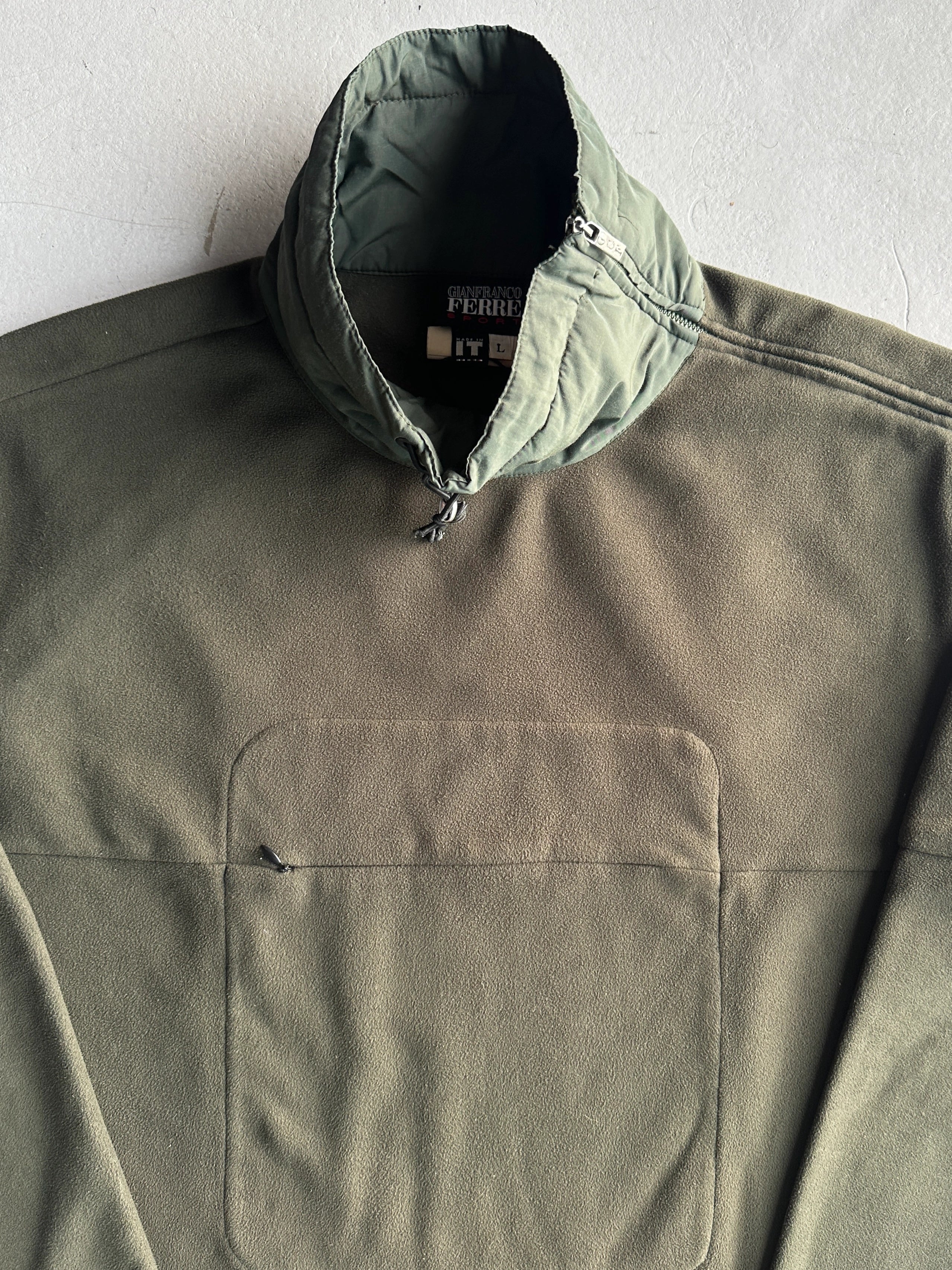 GIANFRANCO FERRÉ SPORT - 1990s SAMPLE FLEECE WITH CONTRASTING NYLON COLLAR