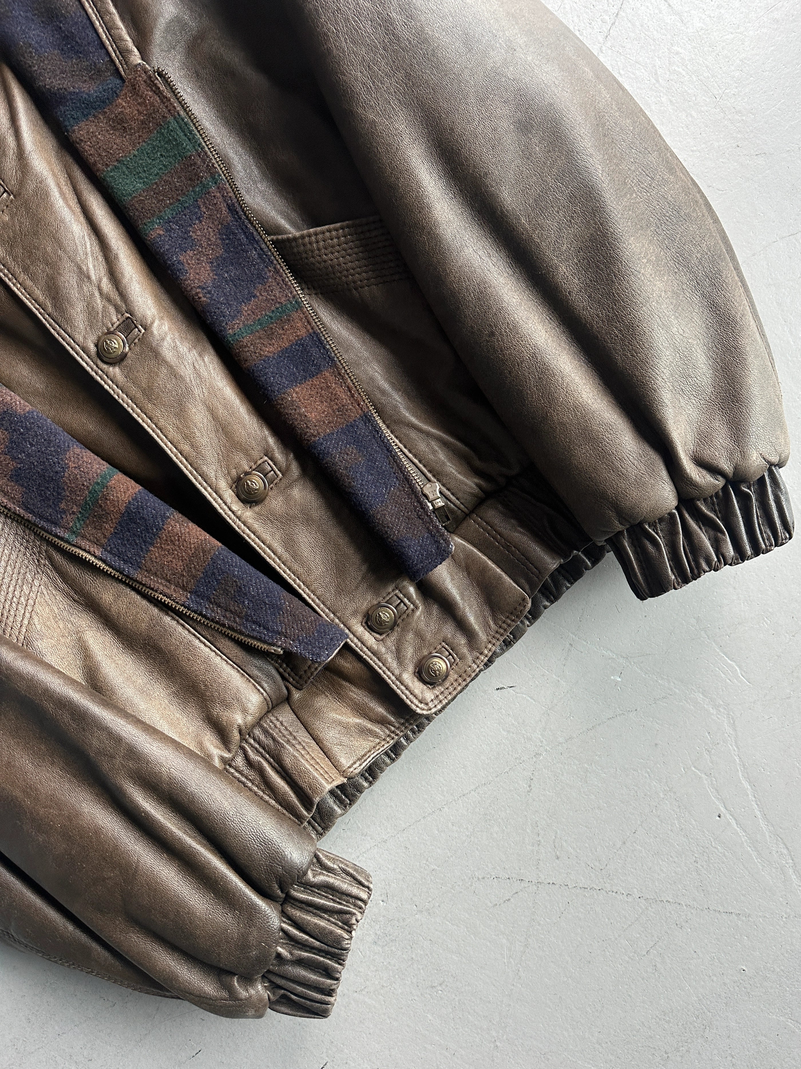 ITALIAN LABEL 1980s LAYERED LEATHER JACKET WITH REMOVABLE HOOD PANEL