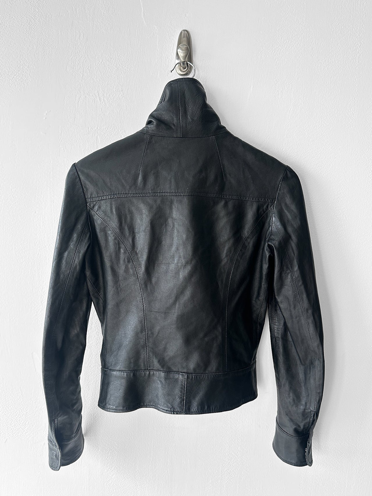 GIANFRANCO FERRÉ - early 2000s SOFT LEATHER CROP FIT JACKET WITH FUNNEL NECK