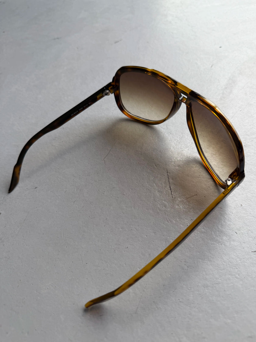 GUCCI - 2010s OVERSIZED AVIATOR SUNGLASSES