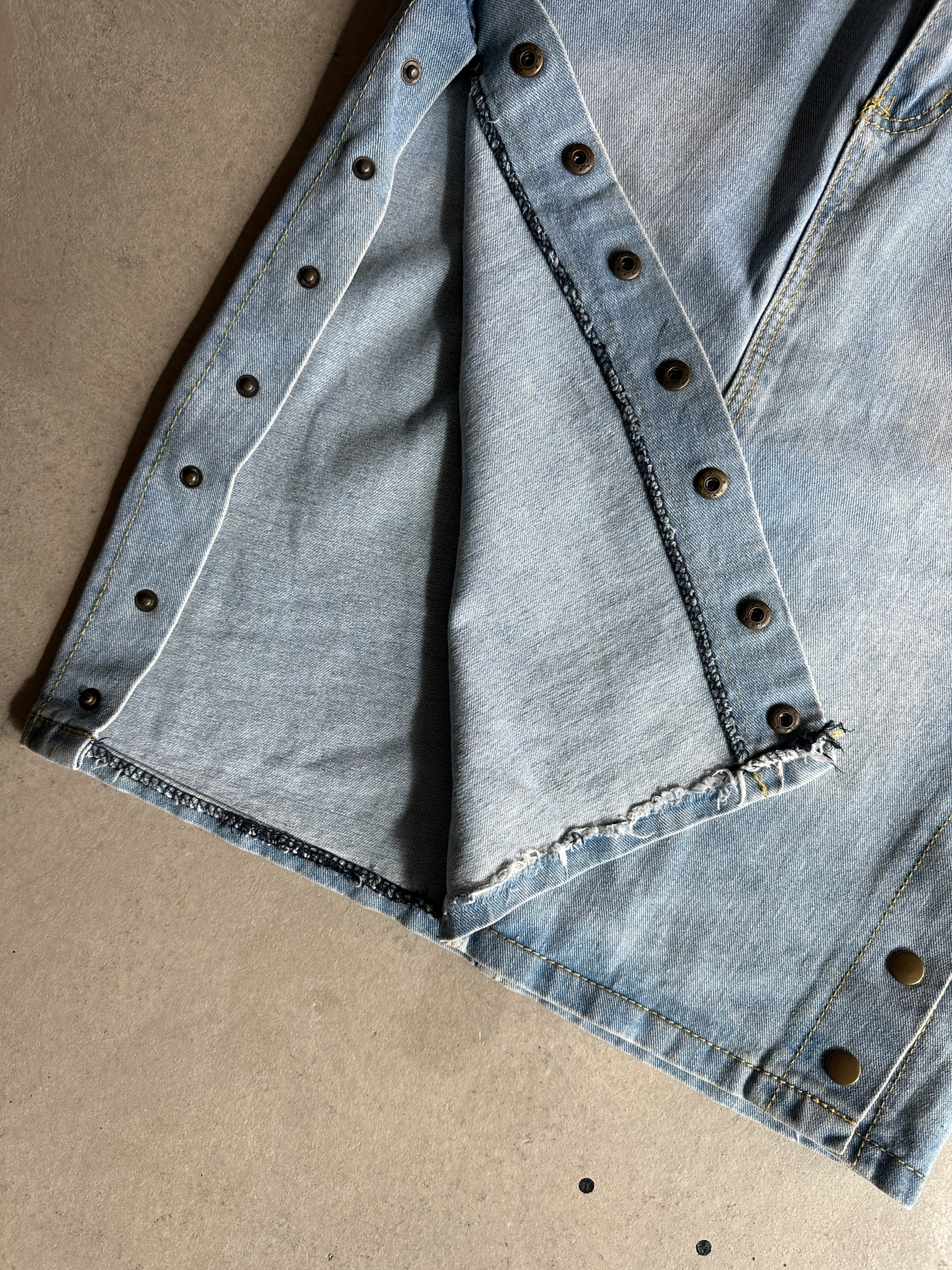 2000s DENIM MNI SKIRT WITH SIDE BUTTONING