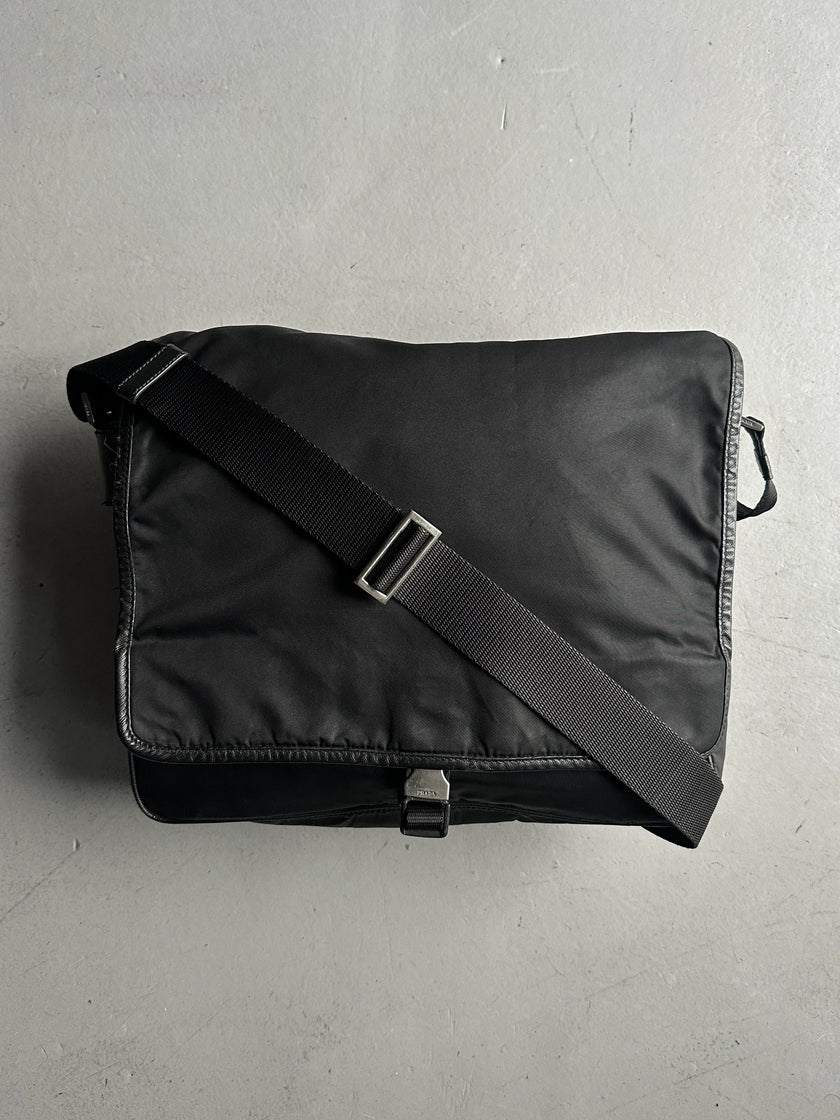PRADA - 2000s NYLON MESSENGER BAG