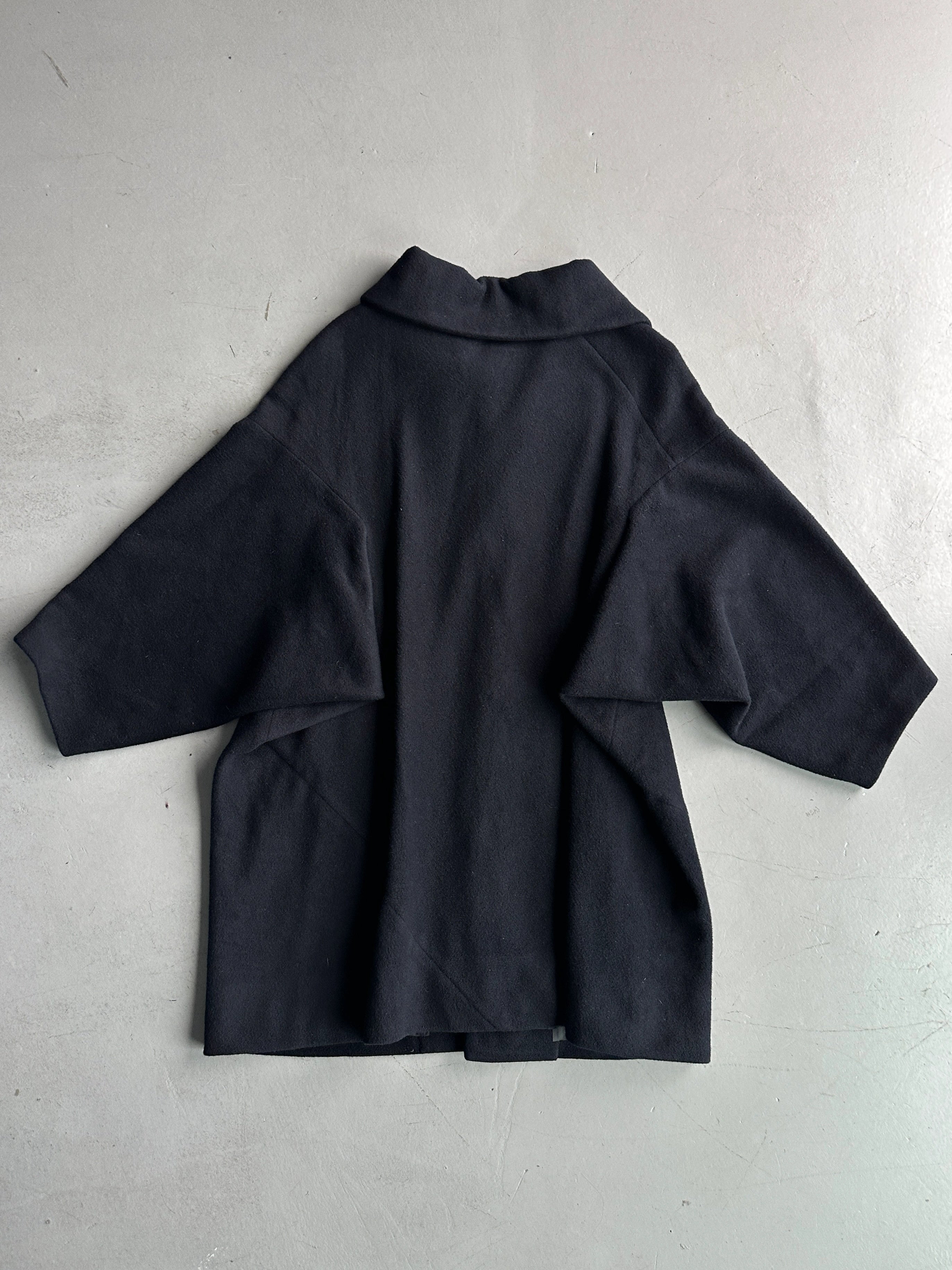 COMME DES GARÇONS - F/W 1991 SCULPTURAL SLEEVE COAT