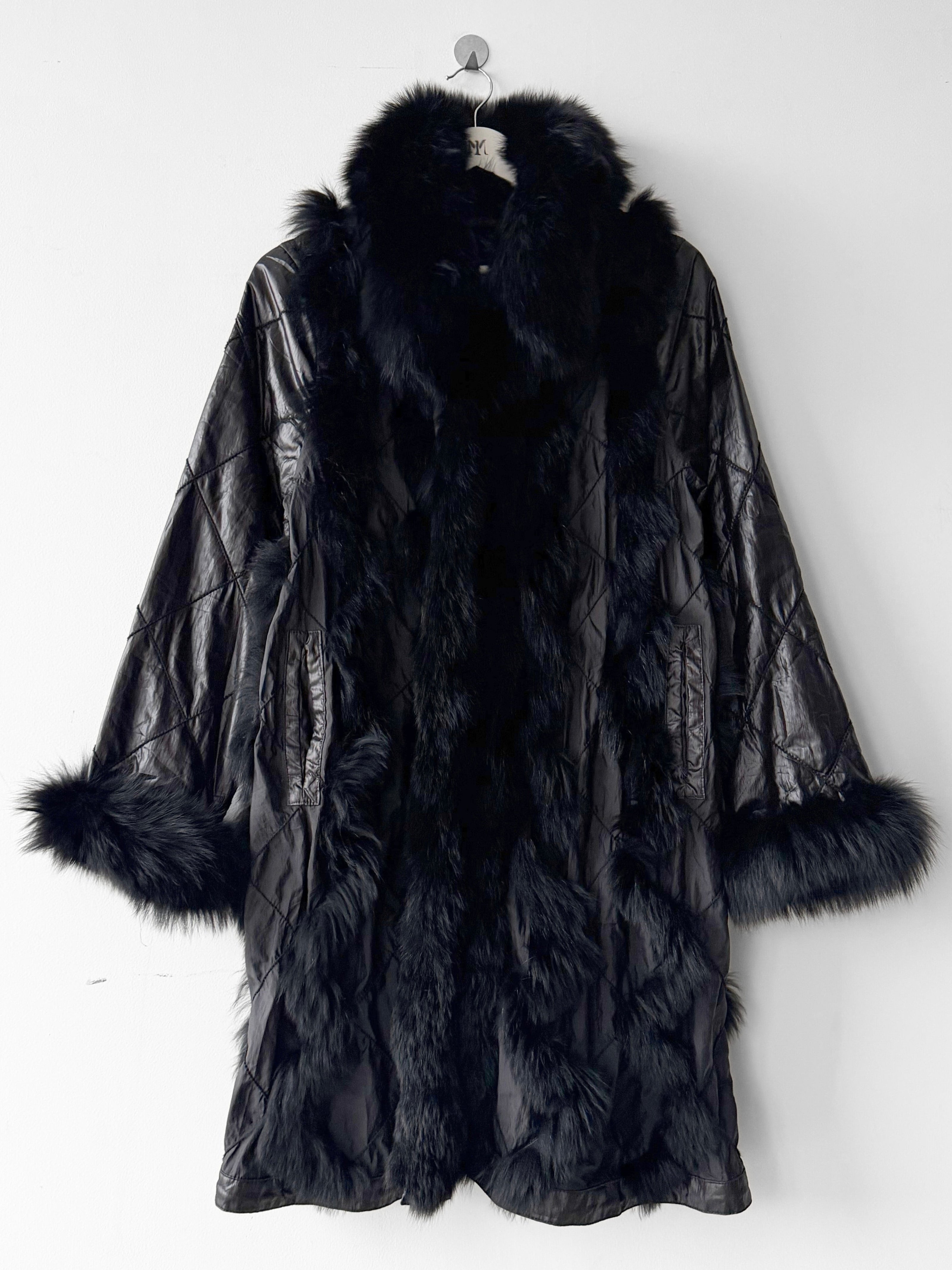 KANSAI YAMAMOTO IMPACT - 1990s REVERSIBLE QUILTED COAT WITH FOX FUR DETAILS