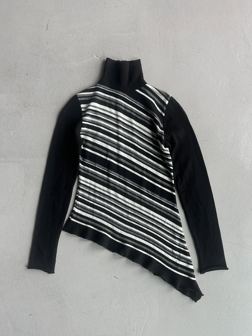 1990s ASYMMETRICAL LONG SLEEVE TOP WITH CUT OUT AT BACK