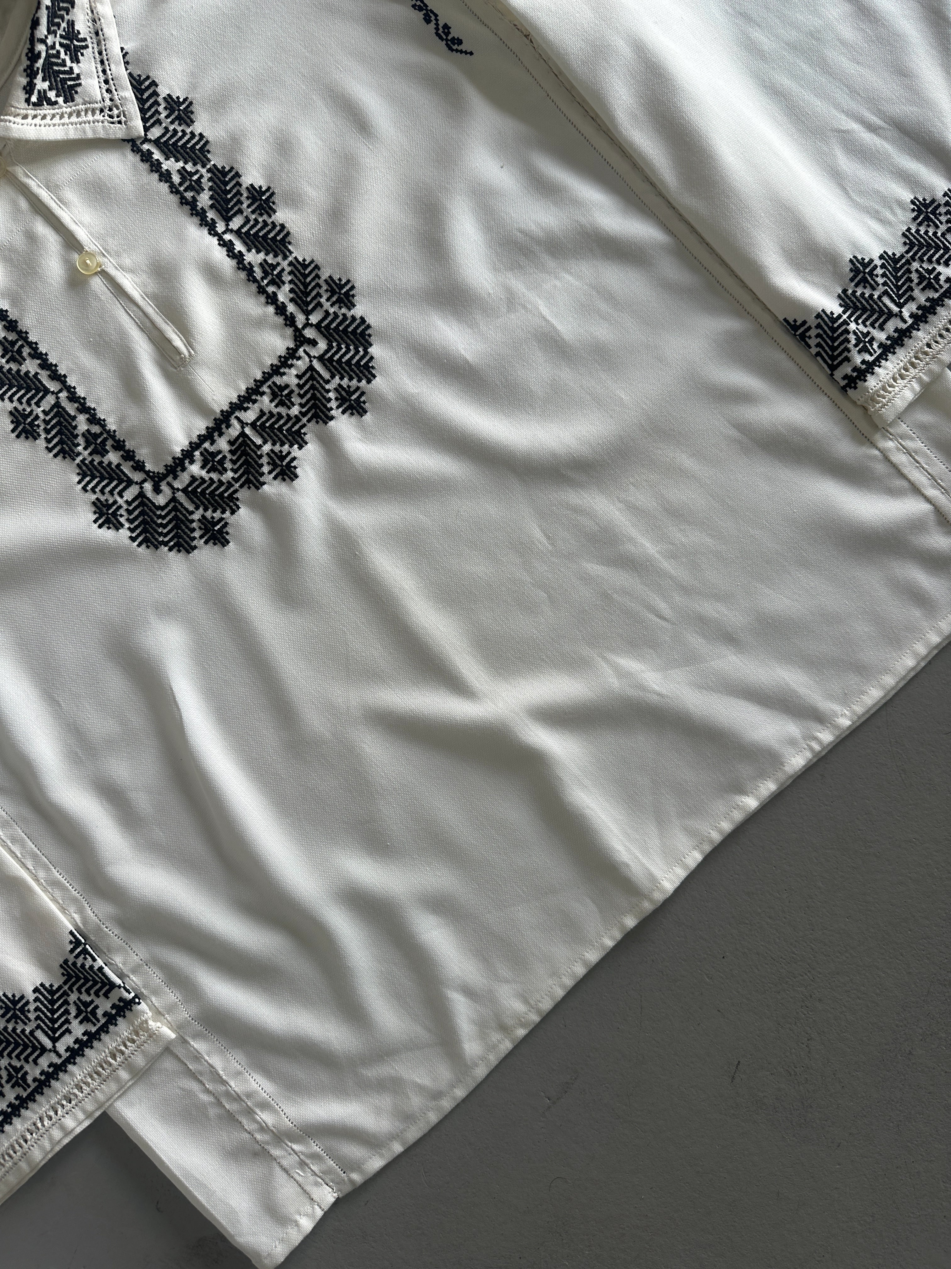 1970s EMBROIDERED WIDE SLEEVE TUNIC SHIRT