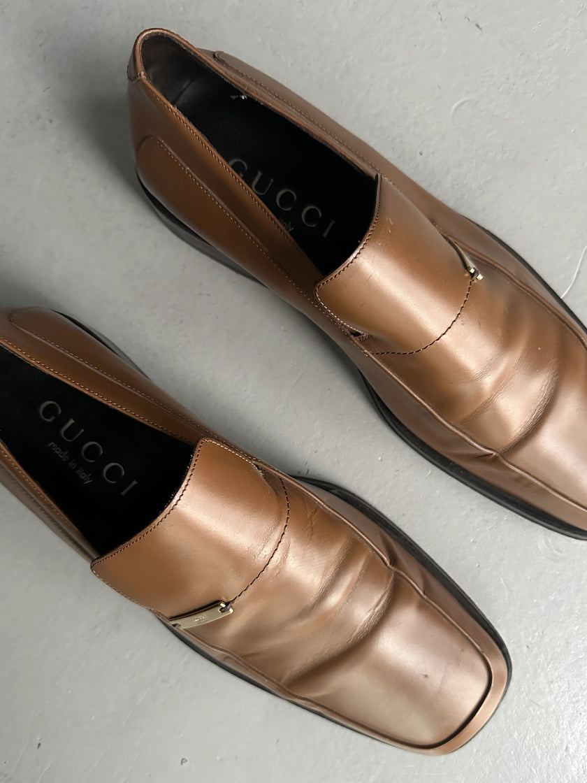 GUCCI - 1990s SQUARE TOE LEATHER LOAFERS