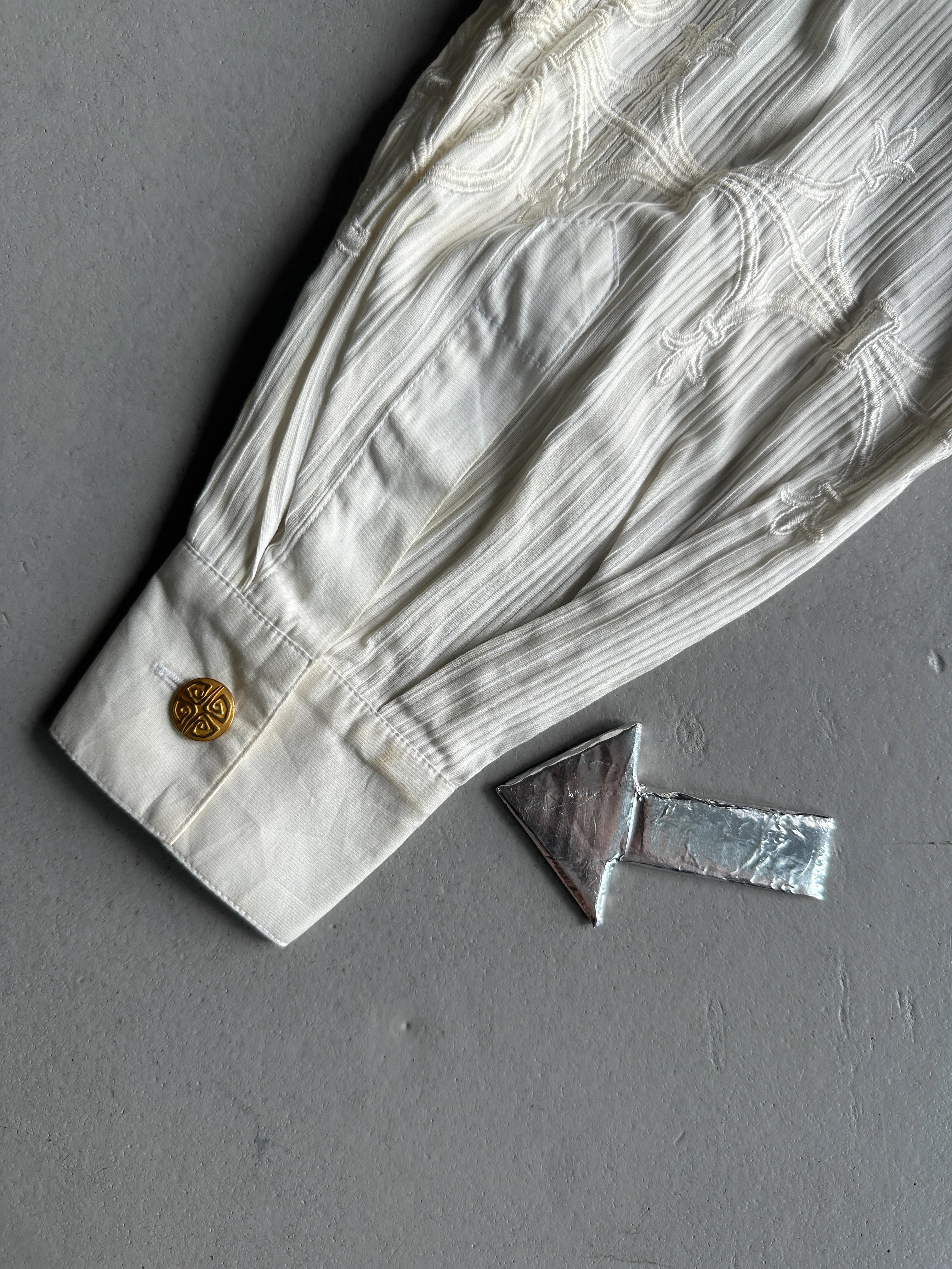 ESCADA - 1980s EMBROIDERED PLEATED BLOUSE