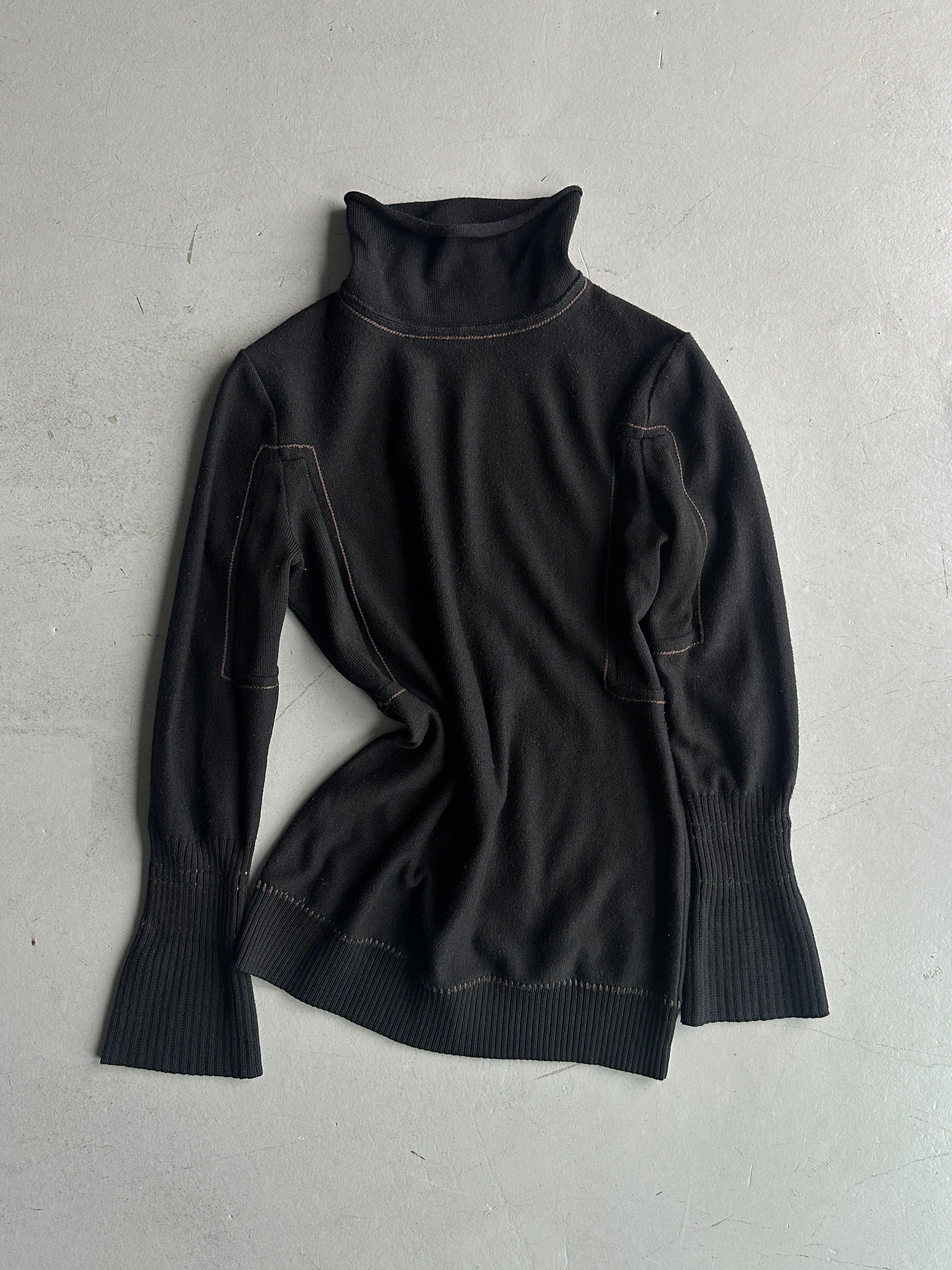 MARITHÉ + FRANÇOIS GIRBAUD - 2000s LONG SLEEVE KNIT TOP WITH STITCHING DETAILS