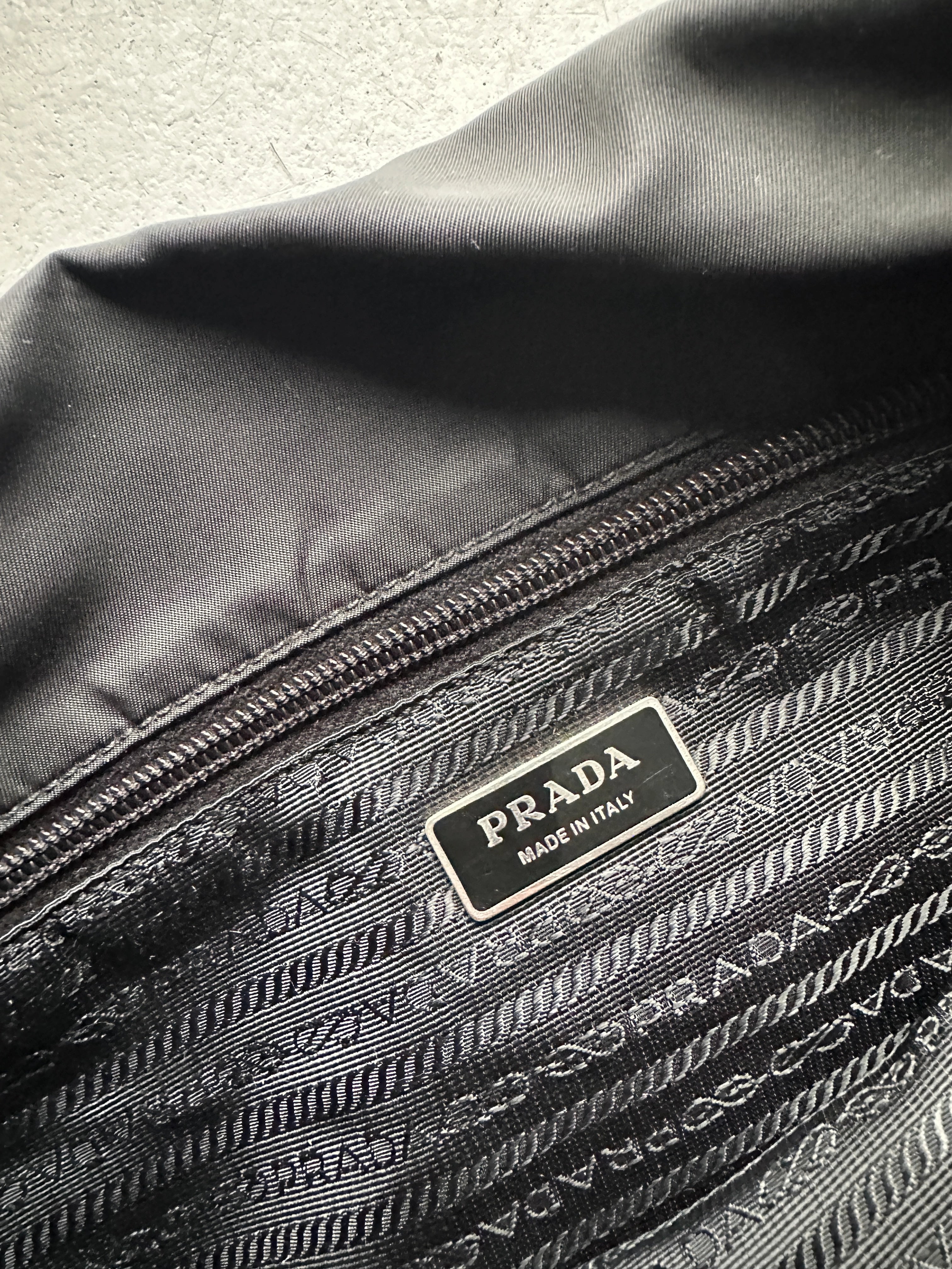 PRADA - 2000s NYLON MESSENGER BAG
