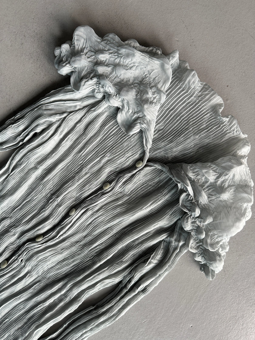 ISSEY MIYAKE - F/W 2000 BUBBLE PLEATED BUTTONED BLOUSE