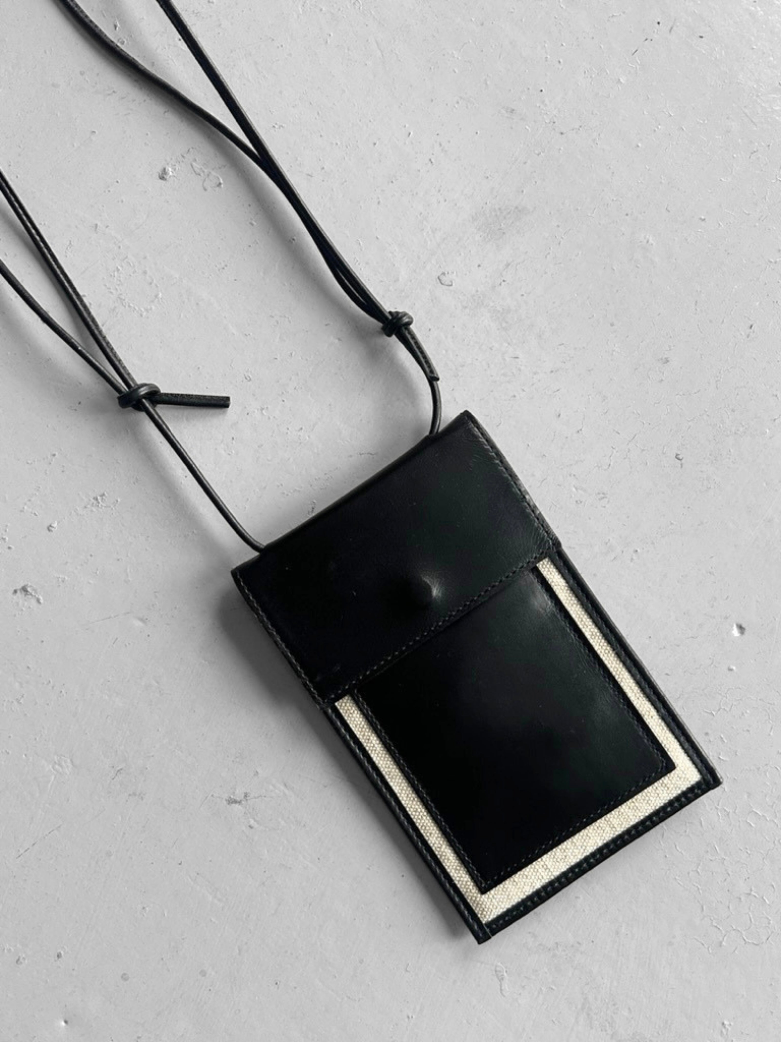 YOHJI YAMAMOTO Y'S - early 2000s LEATHER POUCH BAG