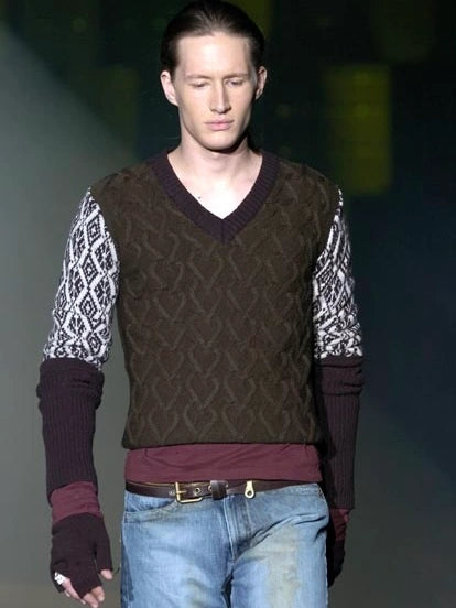 ANDREW MACKENZIE F/W 2004 JUMPER