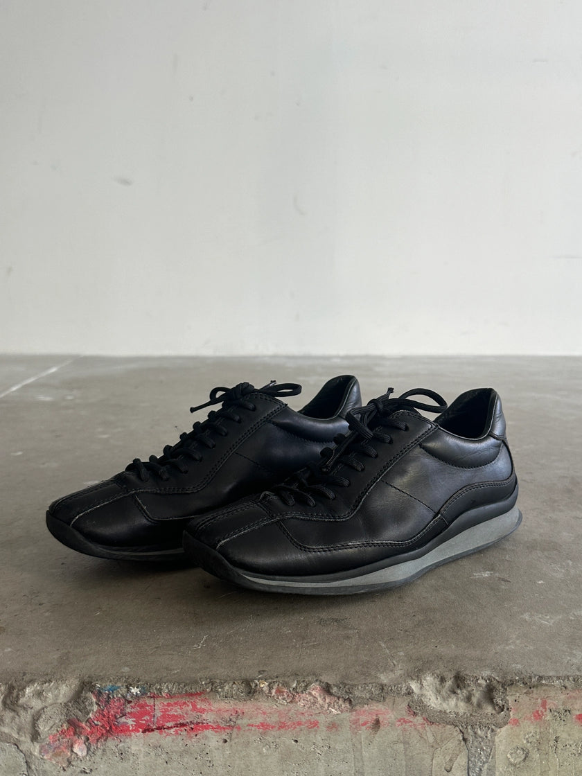 PRADA LINEA ROSSA - 2000s SQUARE TOE LEATHER SNEAKERS