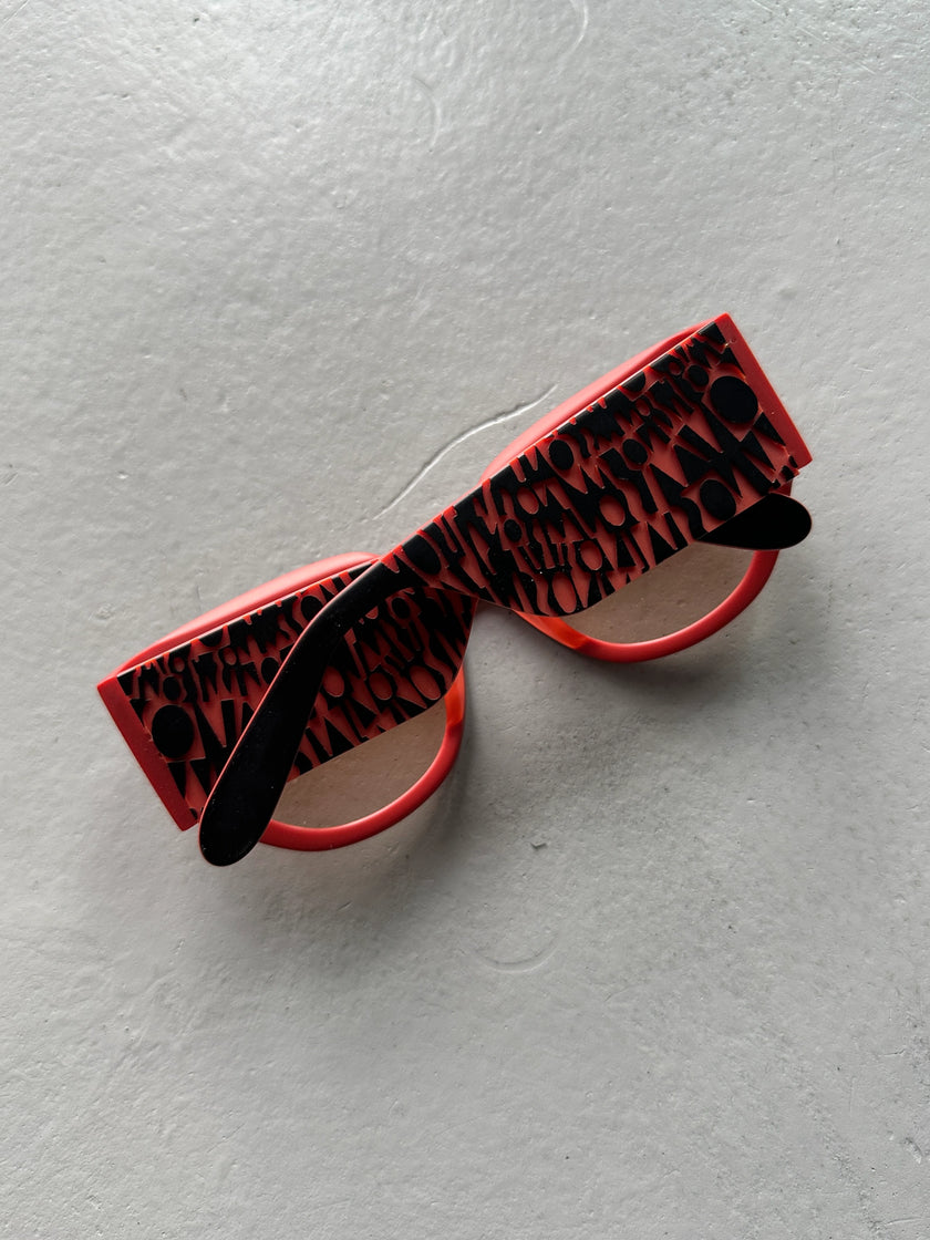 MISSONI - 2000s BOLD GRAPHIC OVERSIZED SUNGLASSES