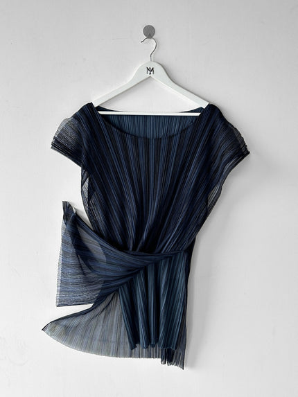ISSEY MIYAKE - 2000s LAYERED LONGLINE TOP WITH SHEER MESH OVERLAY