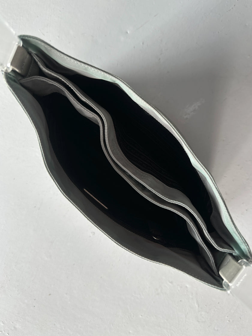 PRADA - S/S 1998 PLEXI HANDLE NYLON SHOULDER BAG