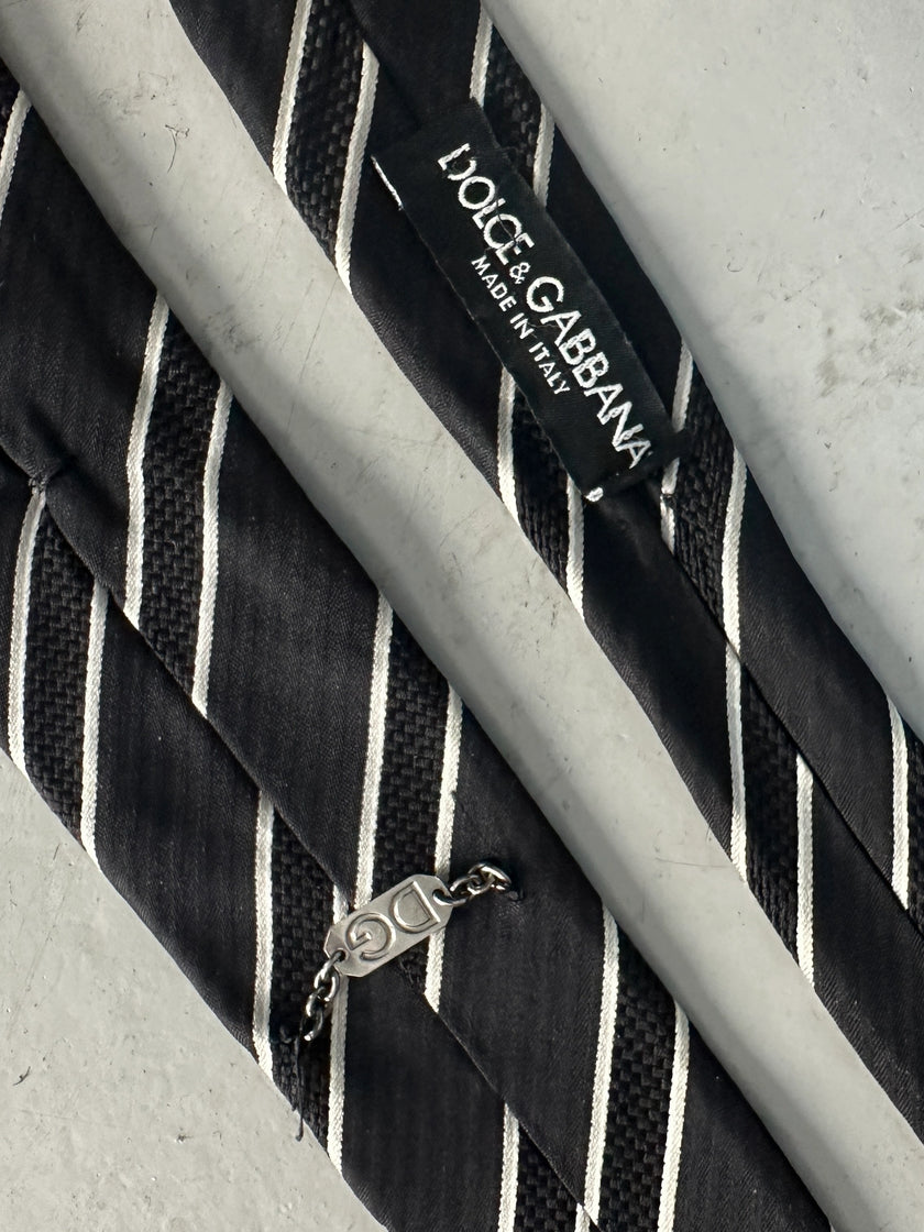 DOLCE & GABBANA  - 1990s SILK PATTERNED SKINNY TIE