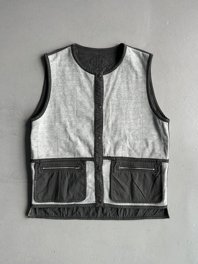 ISSEY MIYAKE - 1990s REVERSIBLE PARACHUTE VEST WITH OVERSIZED POCKETS