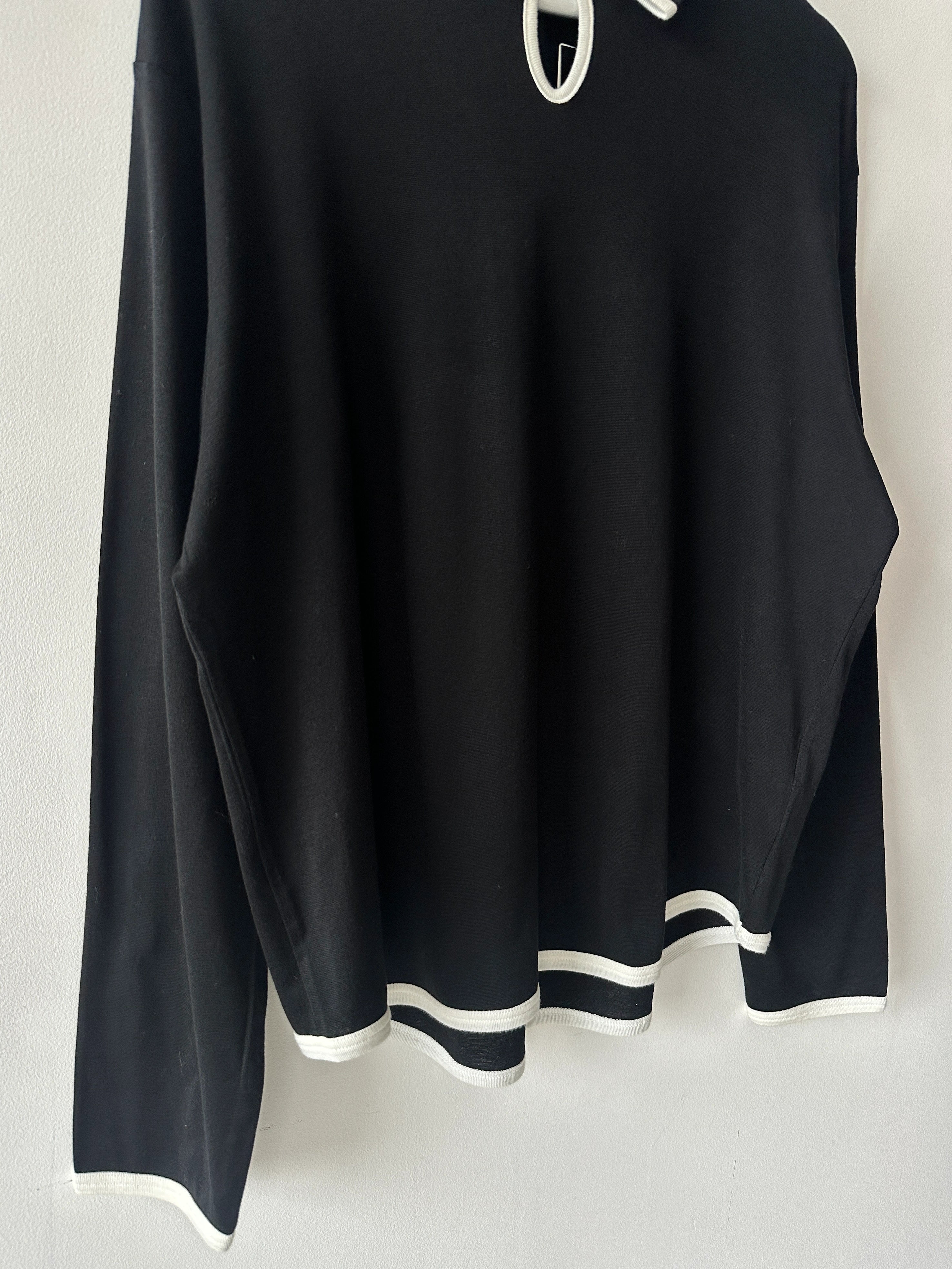 YOHJI YAMAMOTO Y'S - early 1990s LONG SLEEVE TOP WITH BUTTON DETAIL AT COLLAR