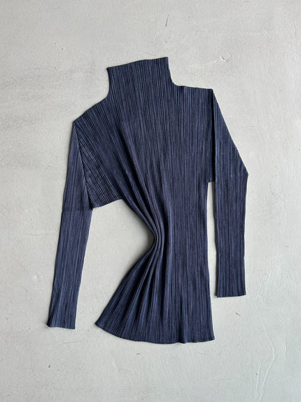 ISSEY MIYAKE PLEATS PLEASE - F/W 2004 HIGH NECK PLEATED LONG SLEEVE TOP