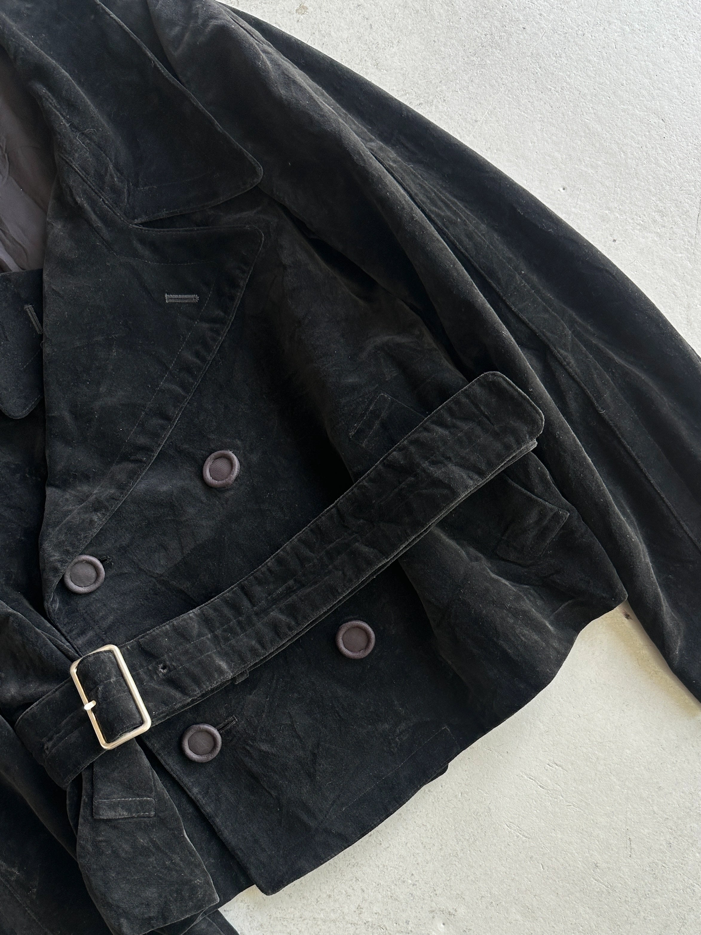 COMME DES GARÇONS - F/W 2001 DOUBLE BREASTED VELVET BELTED JACKET