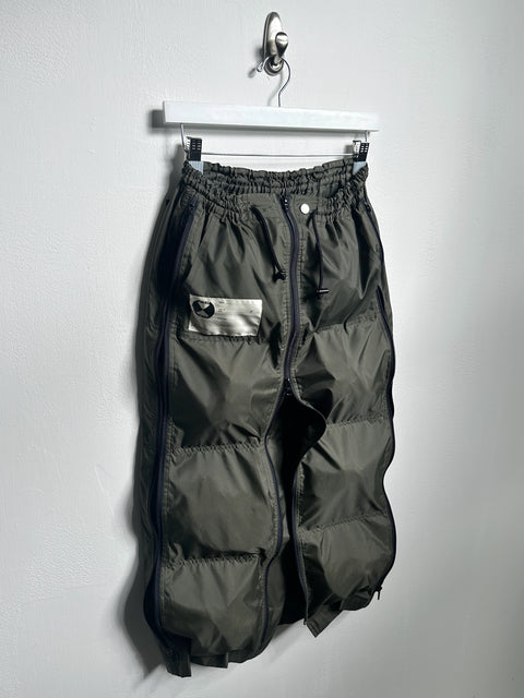 FINAL HOME - early 2000s NYLON MAXY SKIRT WITH ZIPPED SIDE POCKETS