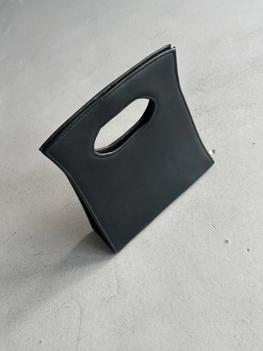 1990s CUT OUT HANDLE LEATHER BAG