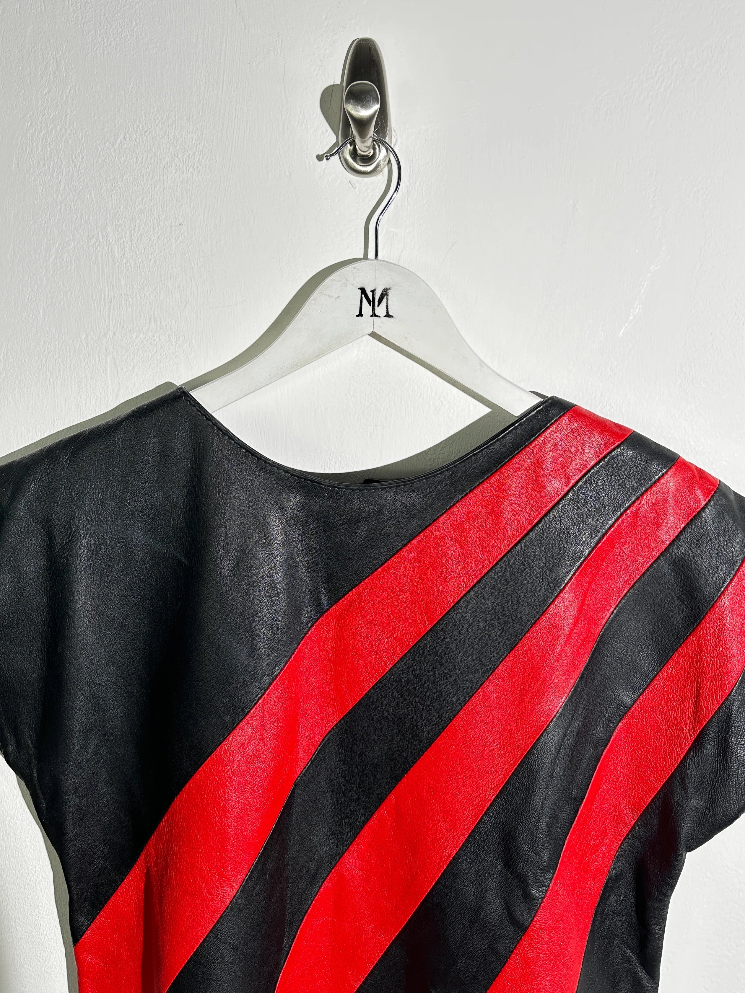 1980s LEATHER TOP WITH CONTRASTING FRONT