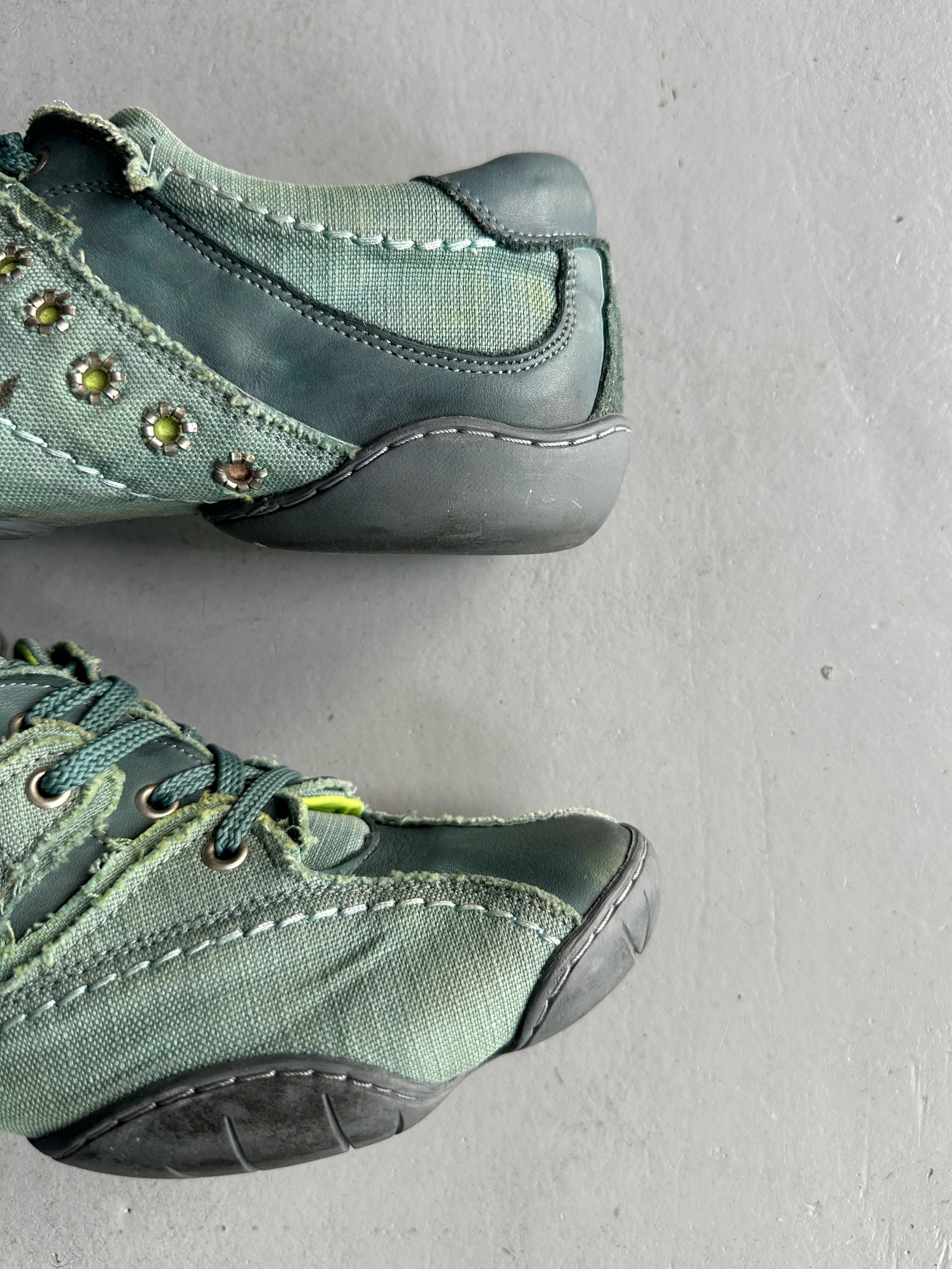 MARITHÉ + FRANÇOIS GIRBAUD - S/S 2005 ROUND TOE SNEAKERS