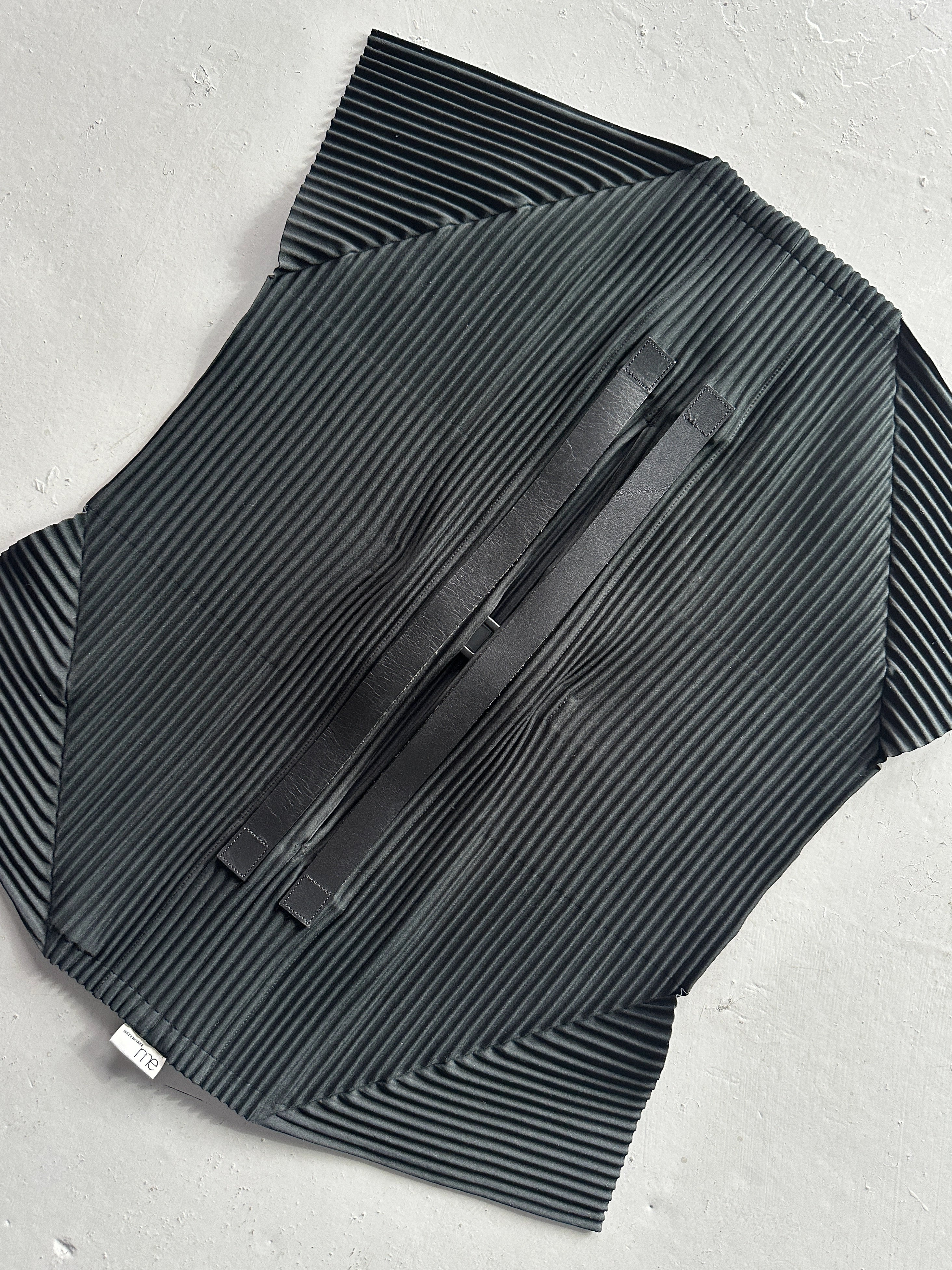 ISSEY MIYAKE ME - 2010s GEOMETRIC PLEATED TOTE BAG