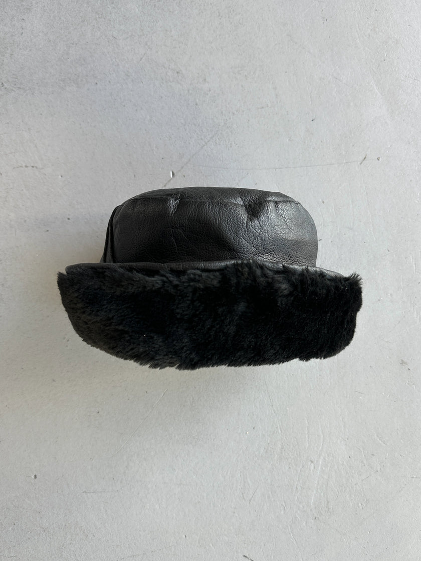 1970s LEATHER BUCKET HAT WITH FAUX FUR BRIM AND LINING