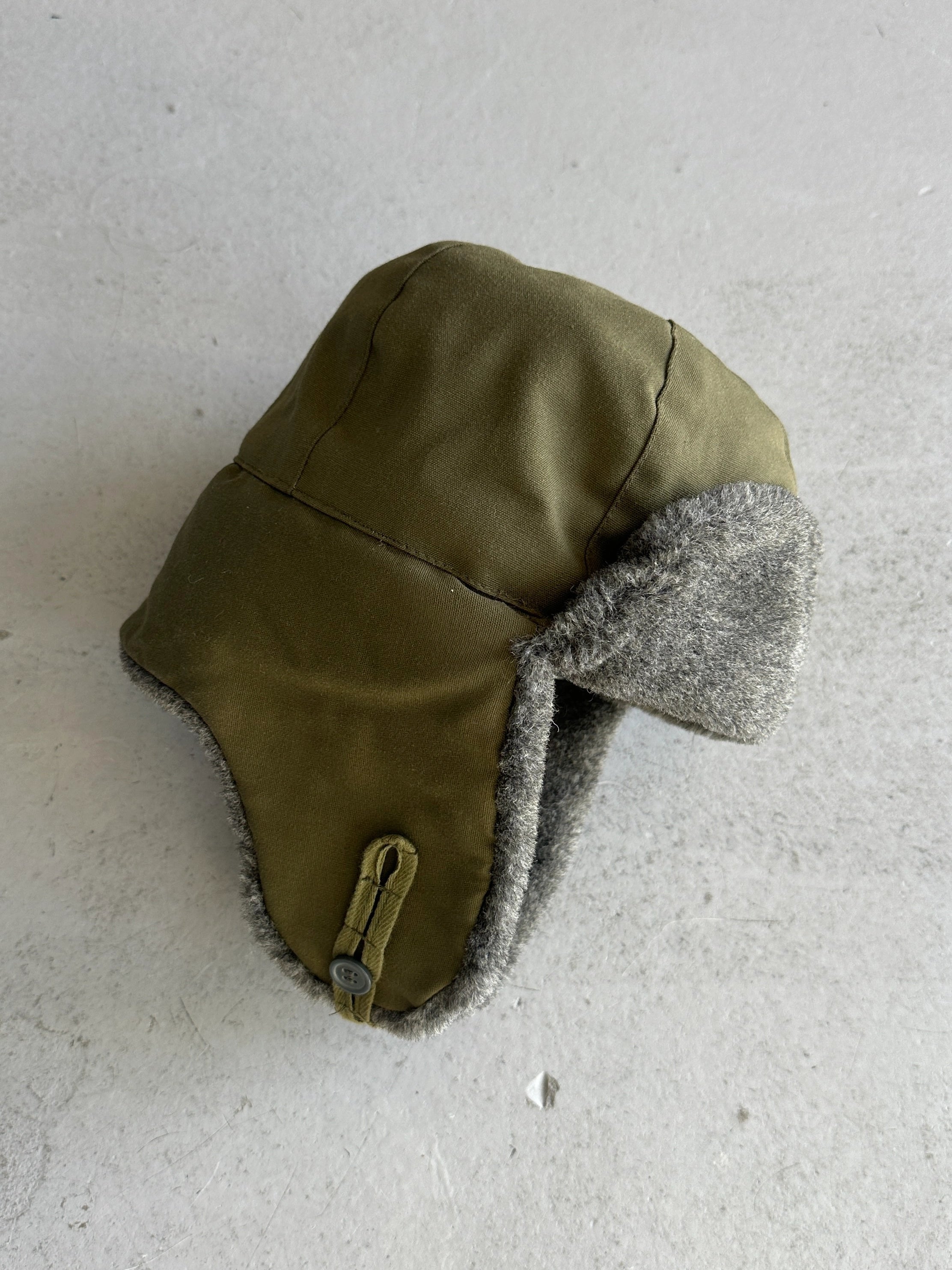 early 2000s TRAPPER SHEARLING HAT