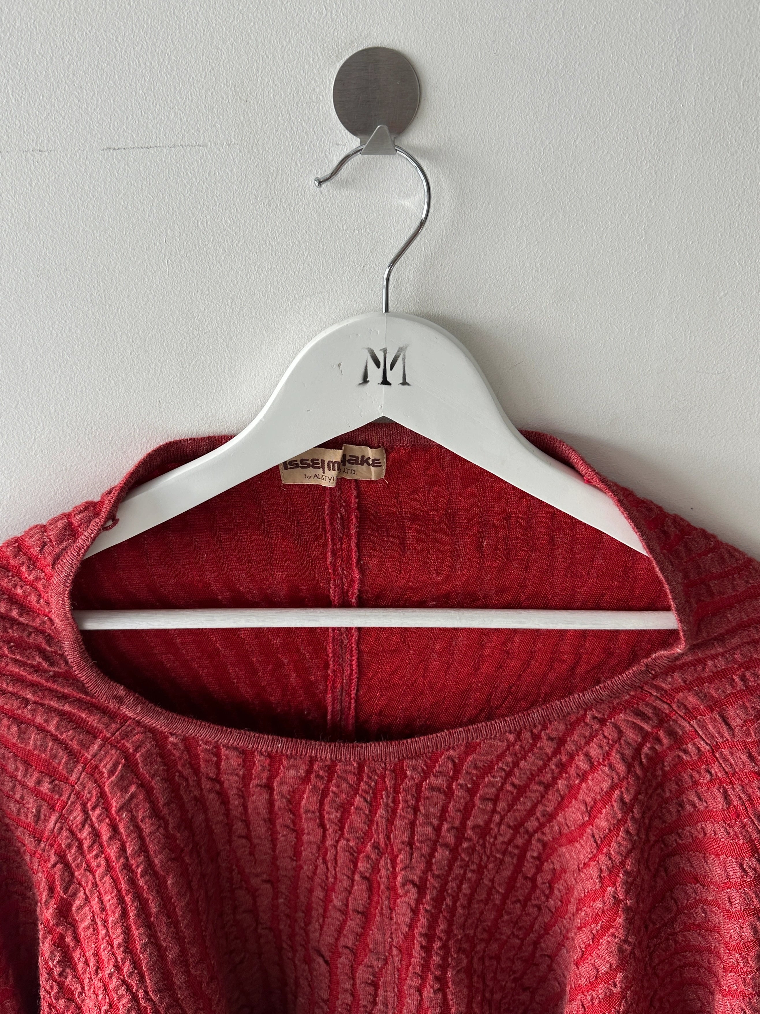 ISSEY MIYAKE - 1980s SCULPTURAL LONG SLEEVE TOP