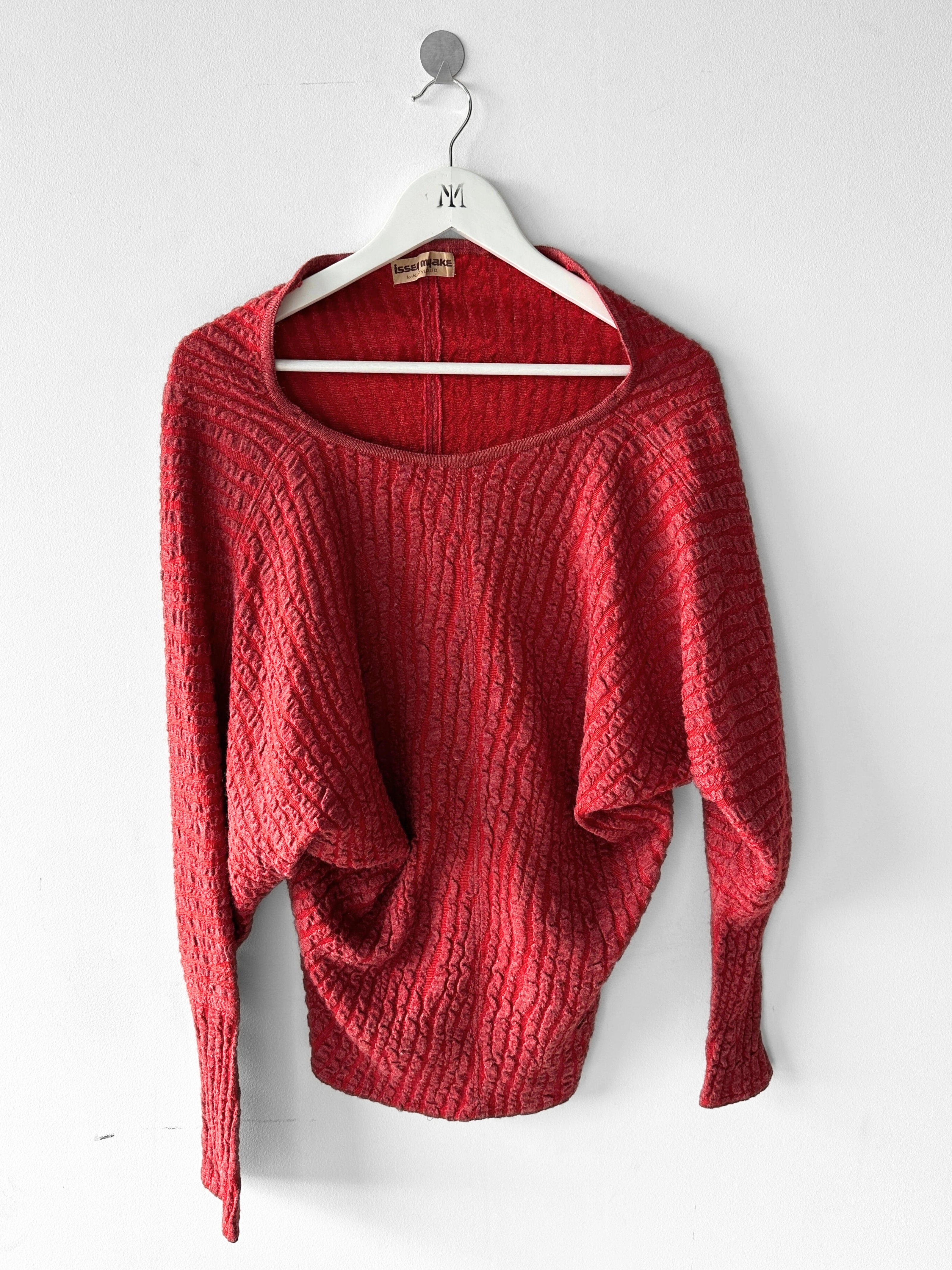 ISSEY MIYAKE - 1980s SCULPTURAL LONG SLEEVE TOP