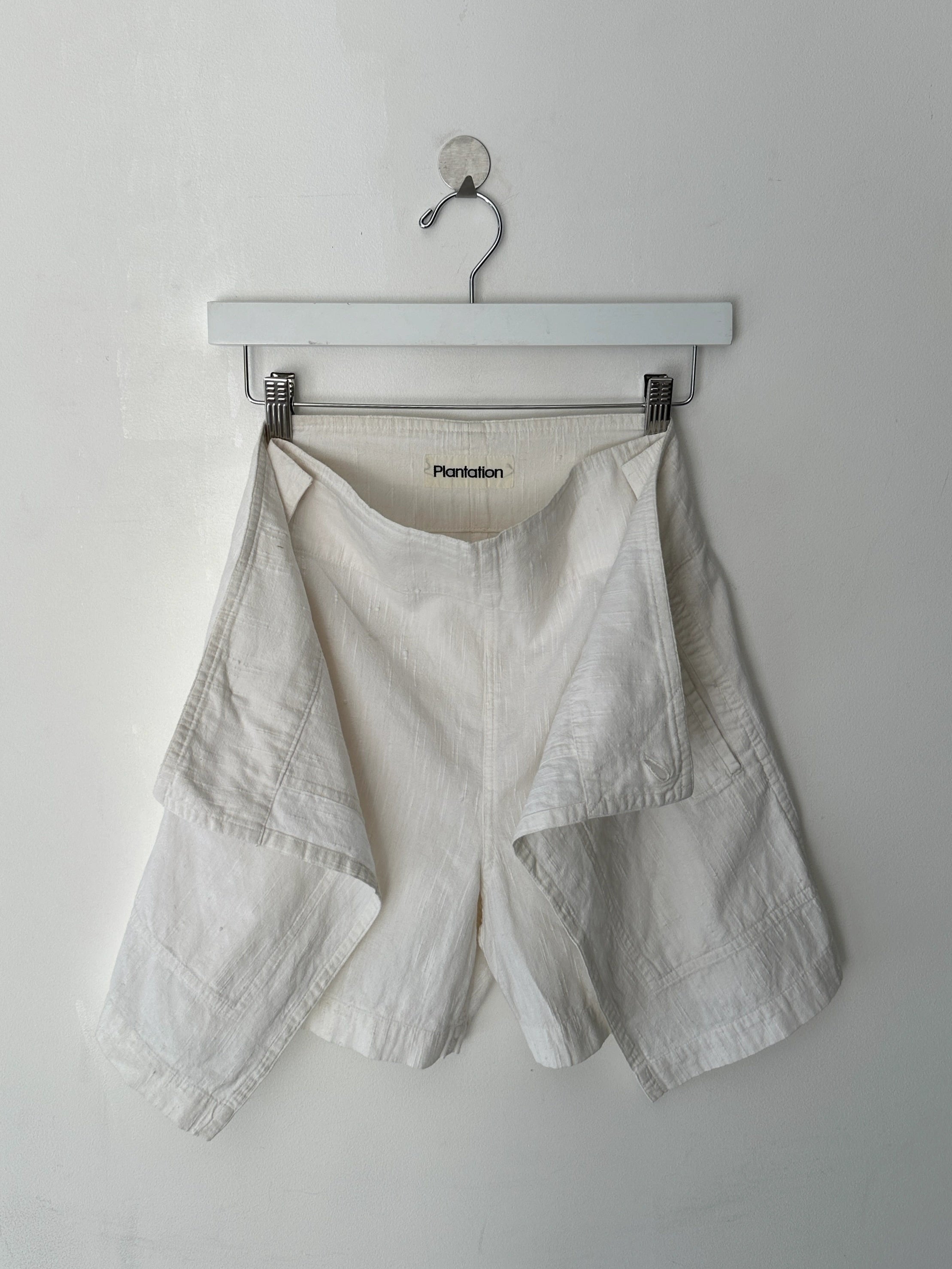ISSEY MIYAKE PLANTATION - 1990s LINEN WRAP FRONT PANEL SHORTS