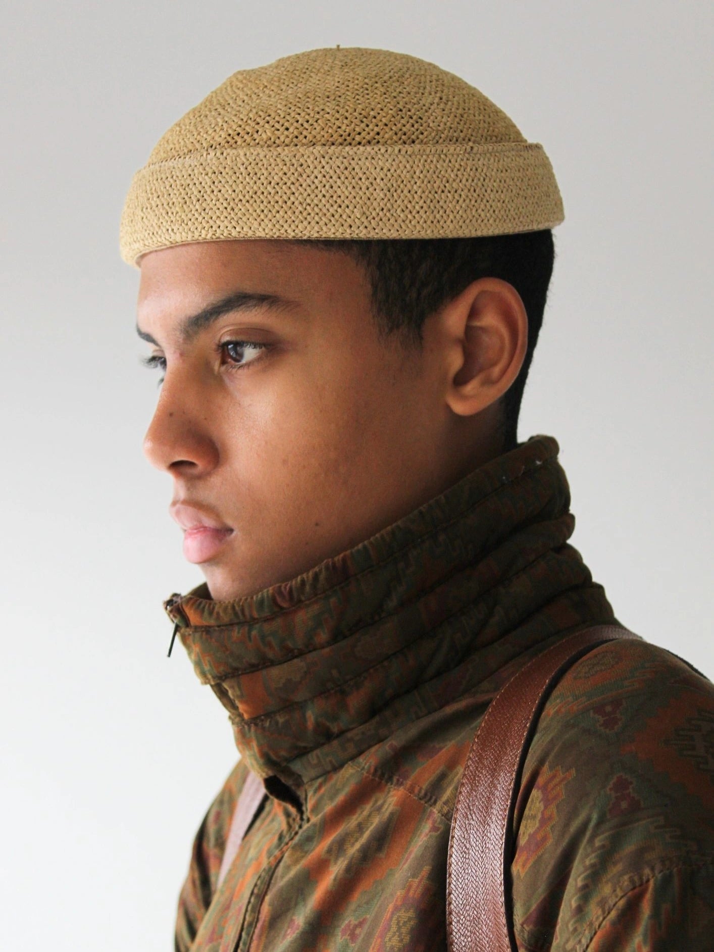 EMPORIO ARMANI 1980s  STRAW BEANIE HAT