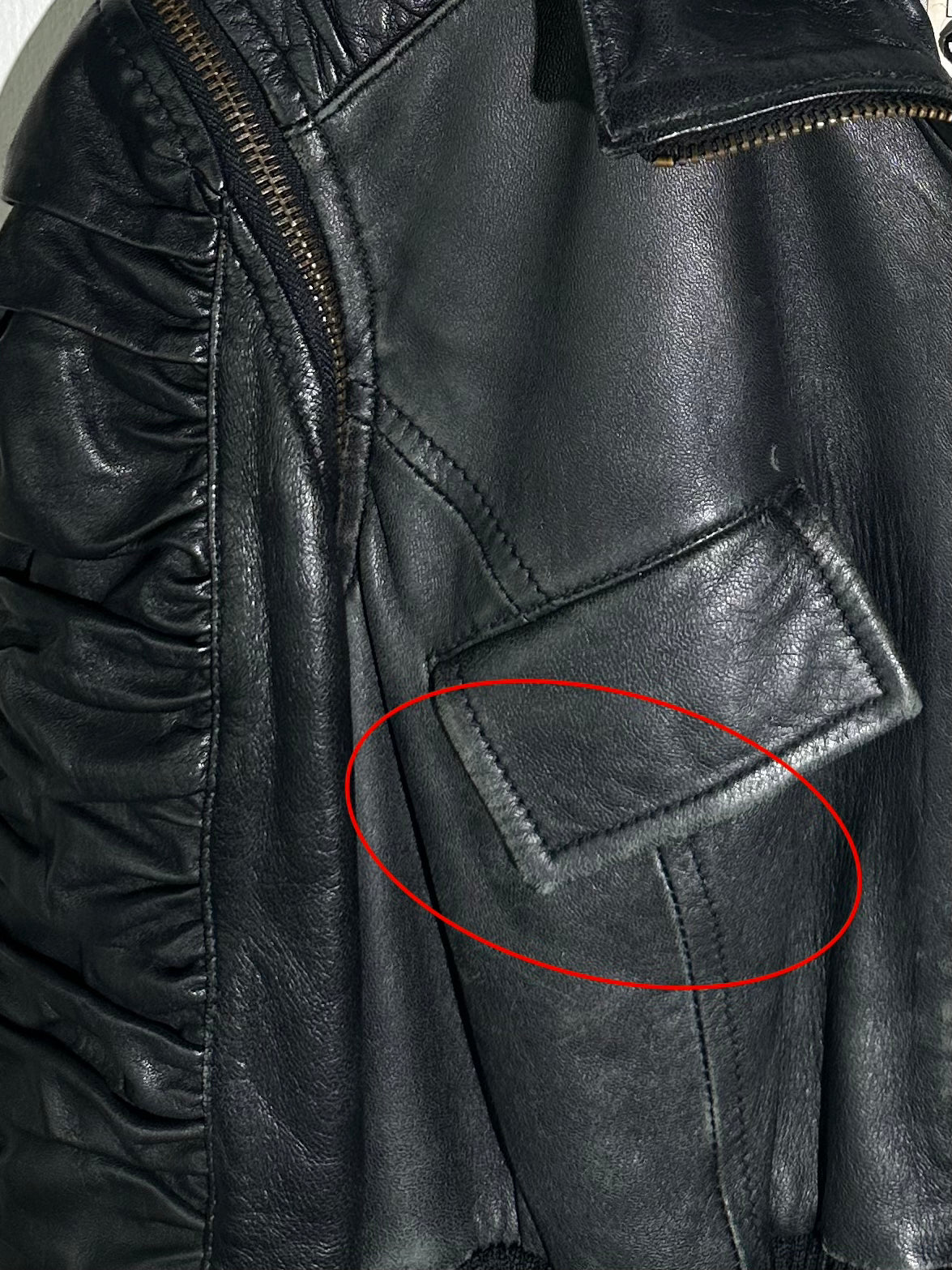 DOLCE & GABBANA - S/S 2003 2 IN 1 LEATHER JACKET WITH PANELED WAIST AND ZIP OFF SLEEVE